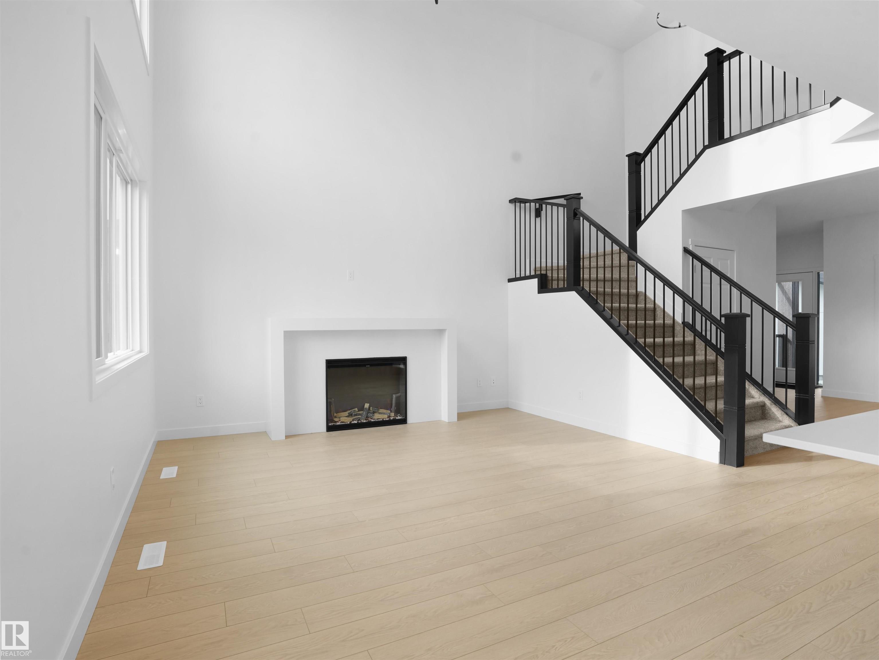 Picture for 239 166 AV NE