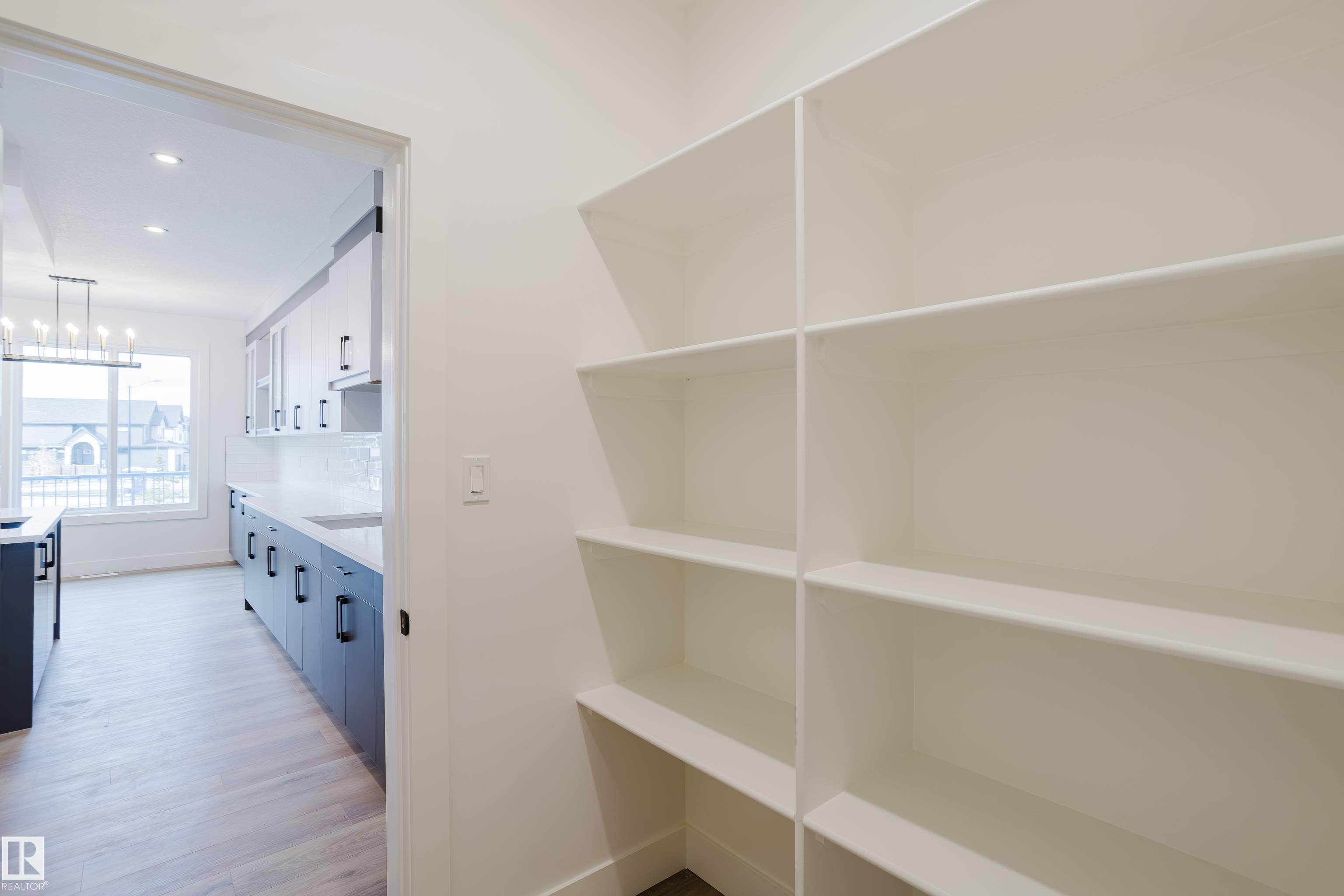 Photo 7 at 22 Sydwyck Circle, Fenwyck, Spruce Grove