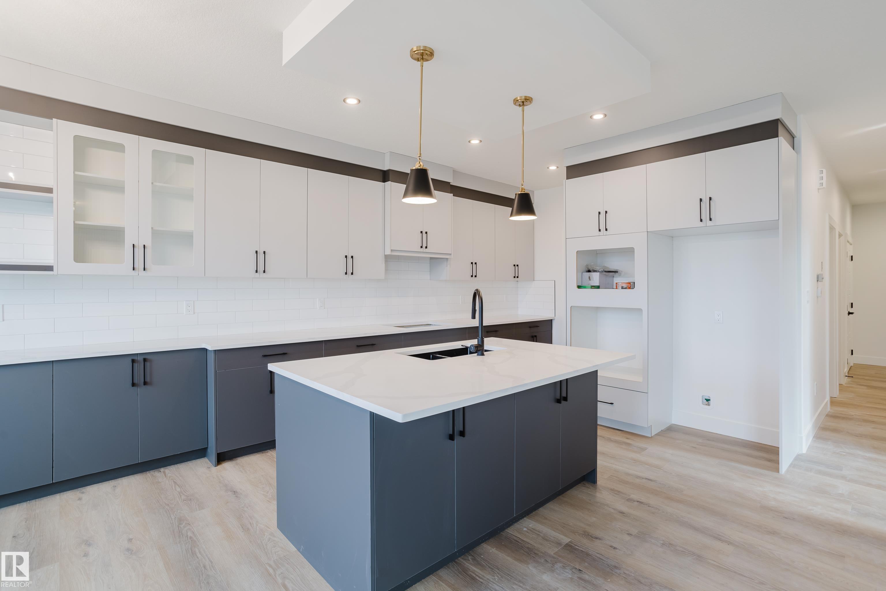 Photo 10 at 22 Sydwyck Circle, Fenwyck, Spruce Grove