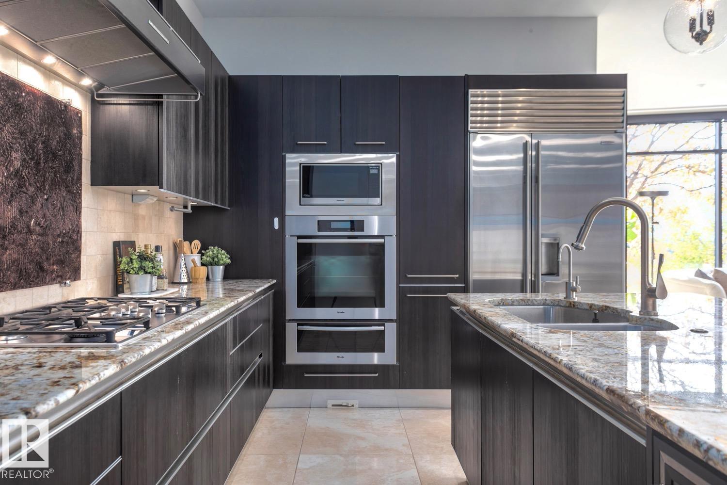 Photo 18 at 101 - 11930 100 Avenue NW, Wîhkwêntôwin, Edmonton