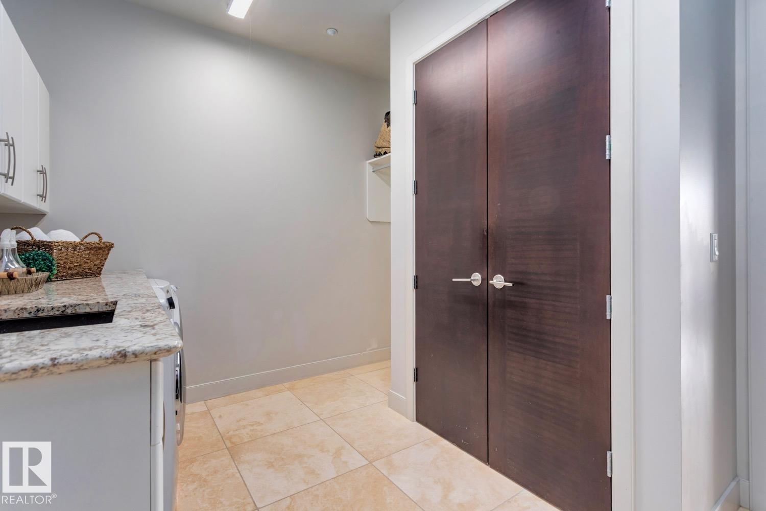 Photo 45 at 101 - 11930 100 Avenue NW, Wîhkwêntôwin, Edmonton