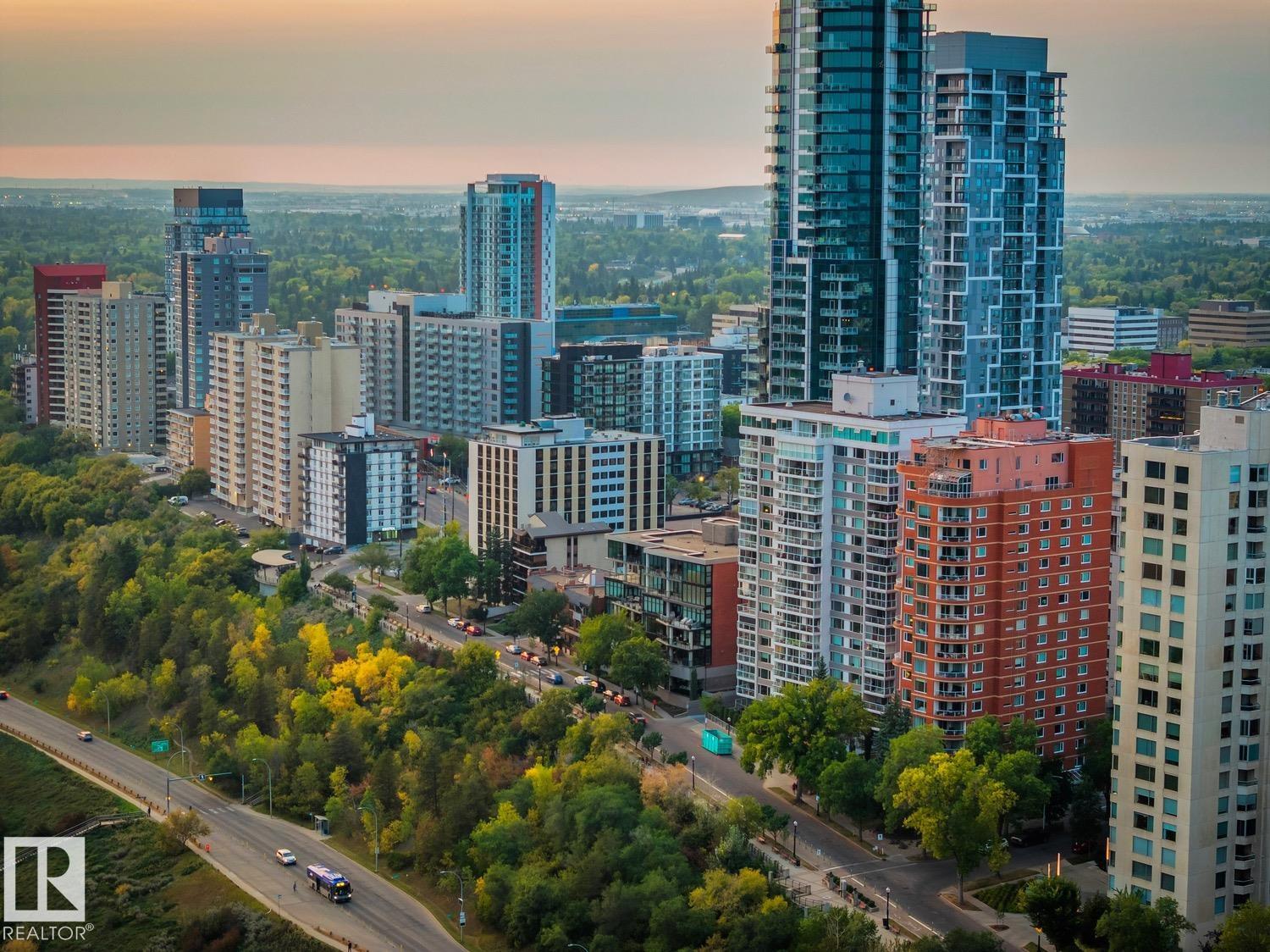 Photo 55 at 101 - 11930 100 Avenue NW, Wîhkwêntôwin, Edmonton