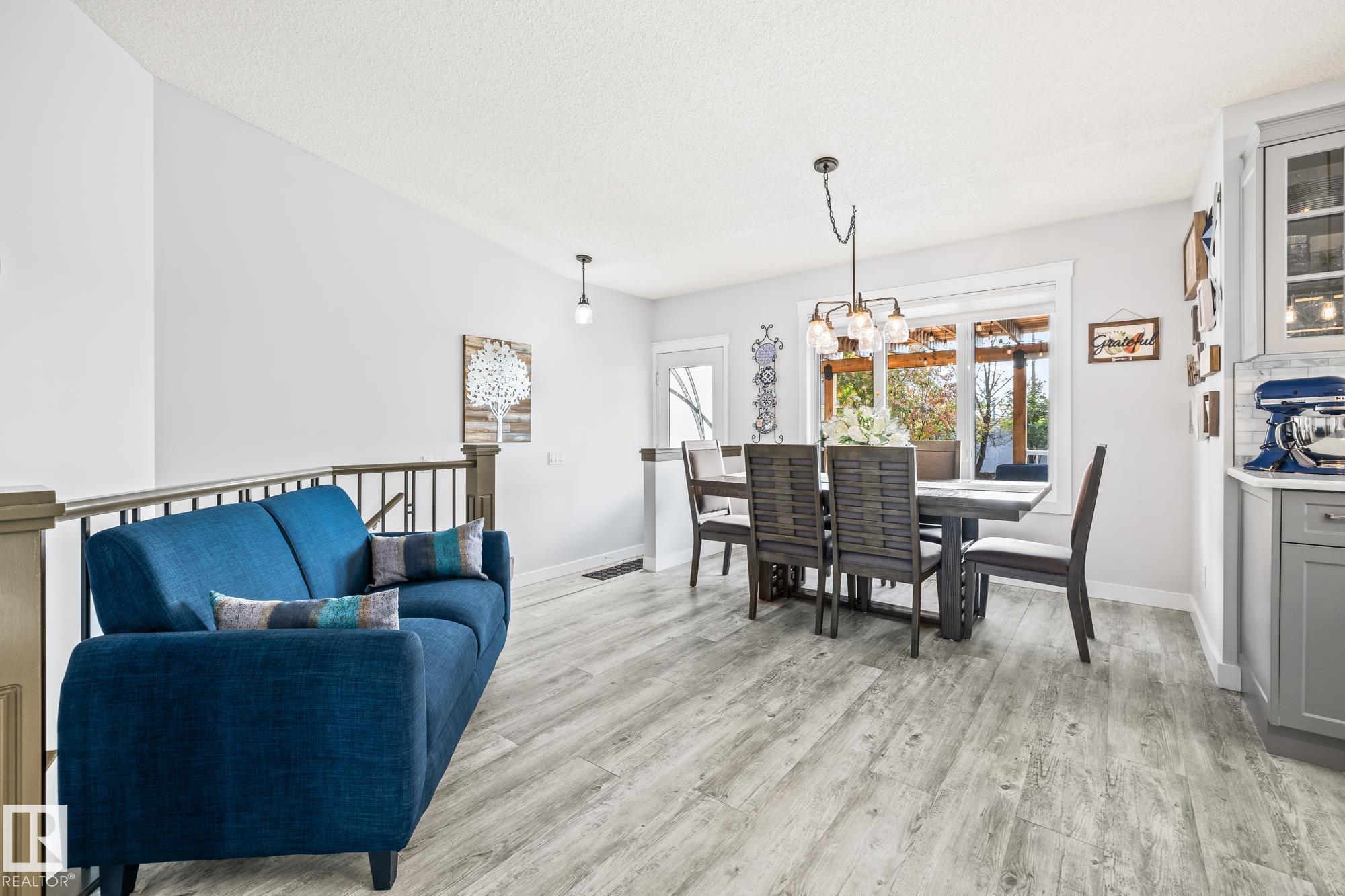 Photo 14 at 18931 89 Avenue NW, Belmead, Edmonton