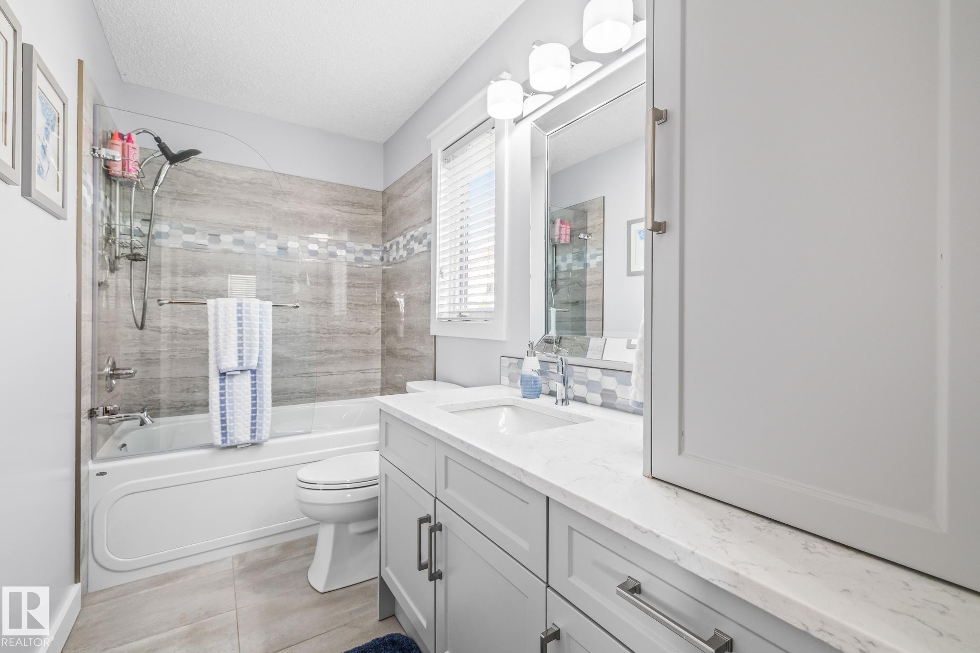 Photo 21 at 18931 89 Avenue NW, Belmead, Edmonton