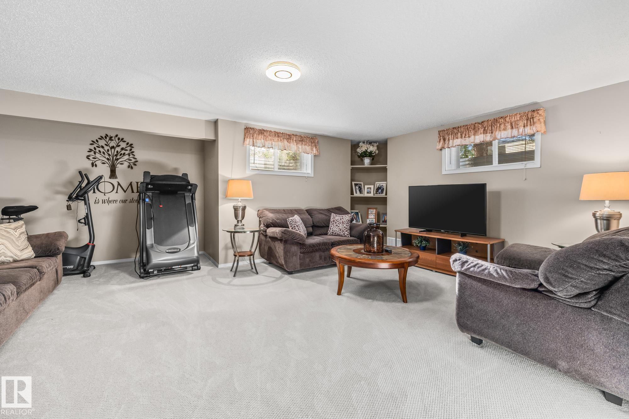 Photo 29 at 18931 89 Avenue NW, Belmead, Edmonton