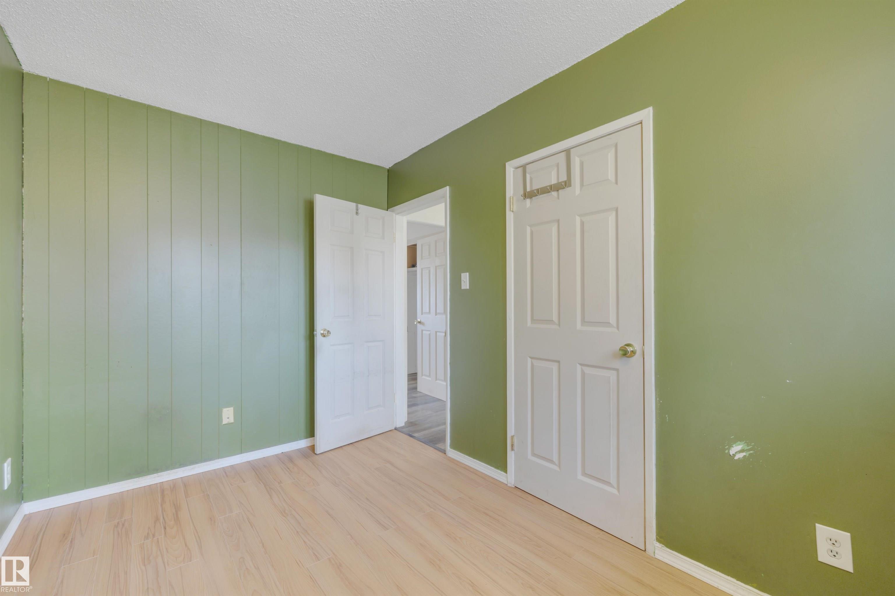 Photo 19 at 8328 165 Street NW, Elmwood, Edmonton