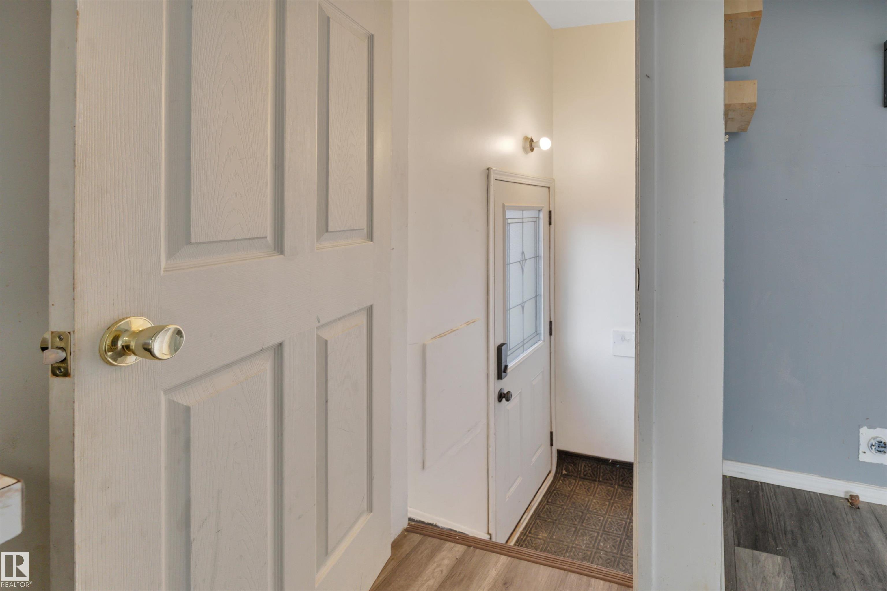 Photo 24 at 8328 165 Street NW, Elmwood, Edmonton