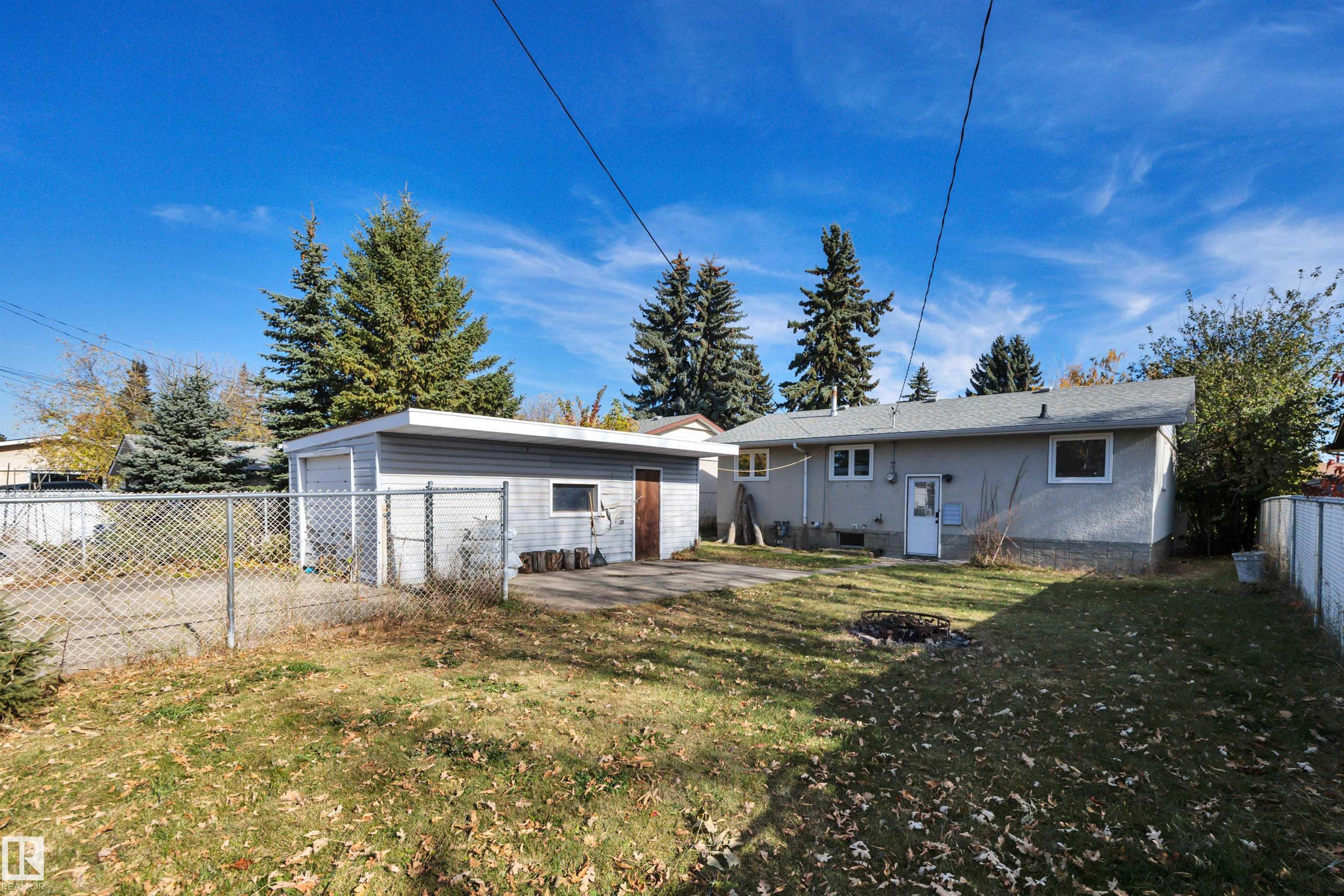 Photo 37 at 8328 165 Street NW, Elmwood, Edmonton