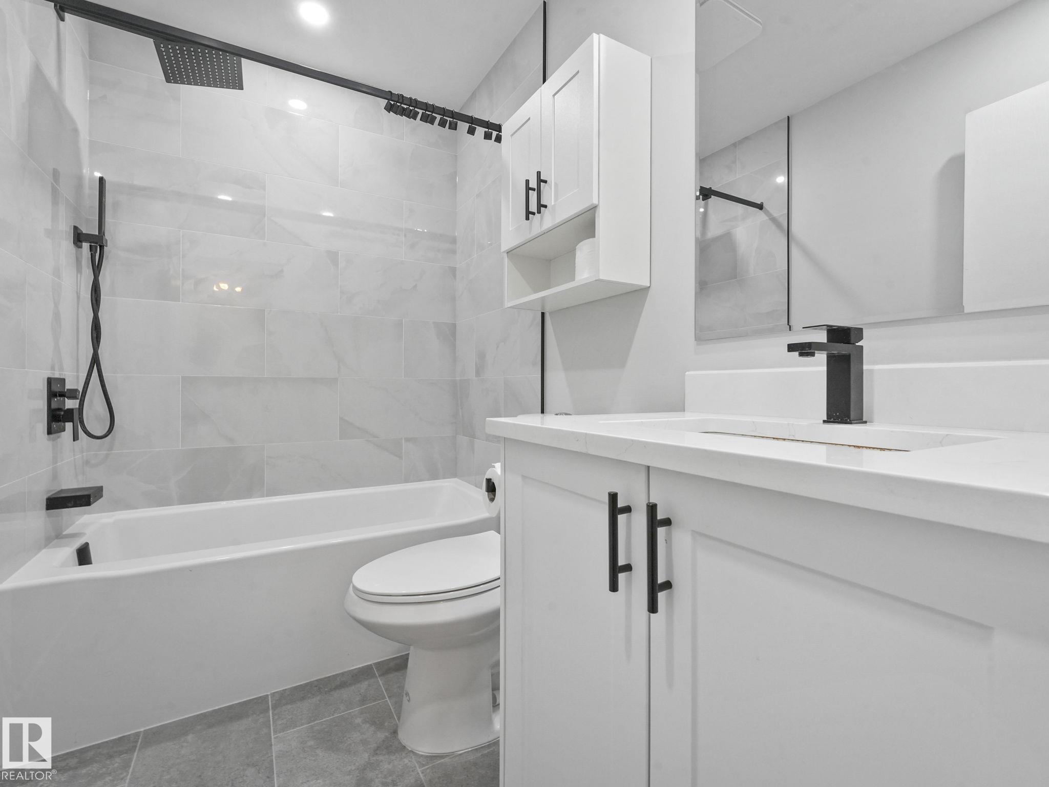 Photo 21 at 7351 180 Street NW, Lymburn, Edmonton