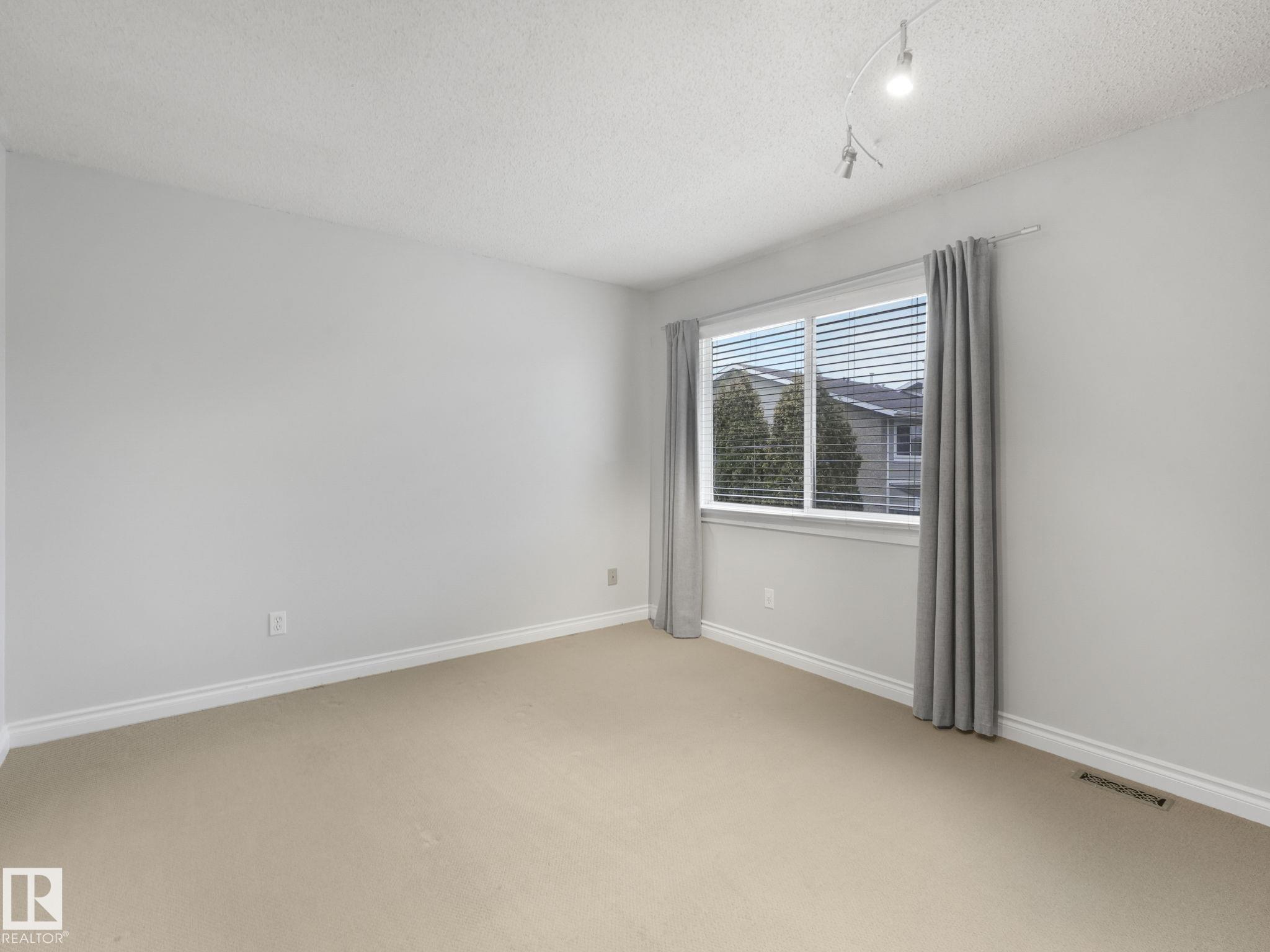 Photo 26 at 7351 180 Street NW, Lymburn, Edmonton