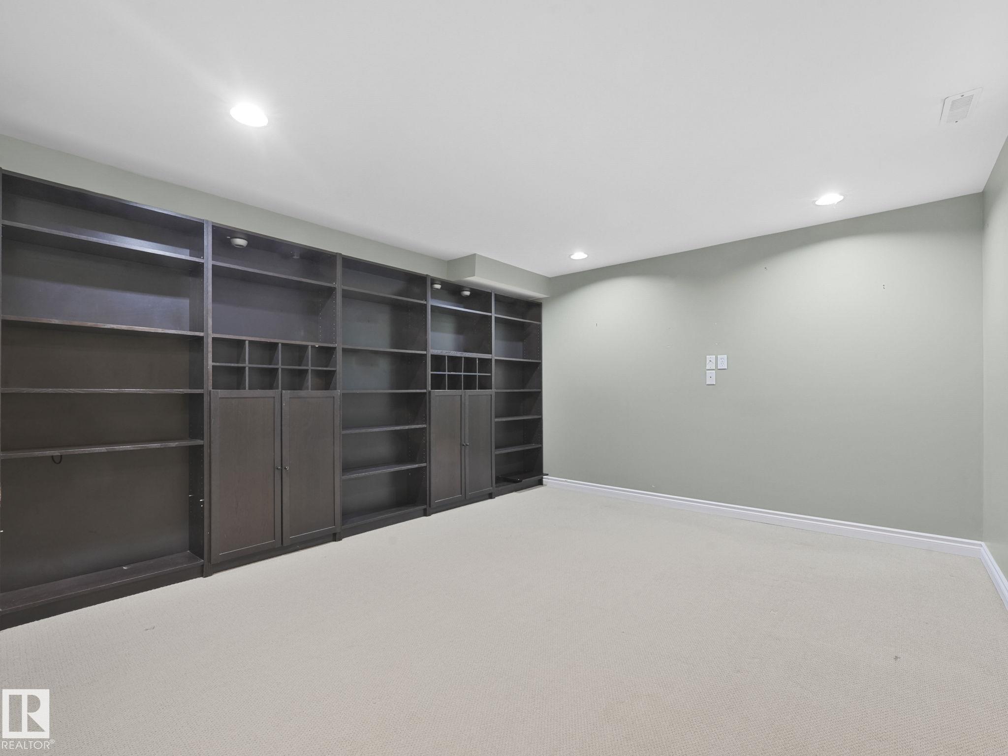 Photo 34 at 7351 180 Street NW, Lymburn, Edmonton
