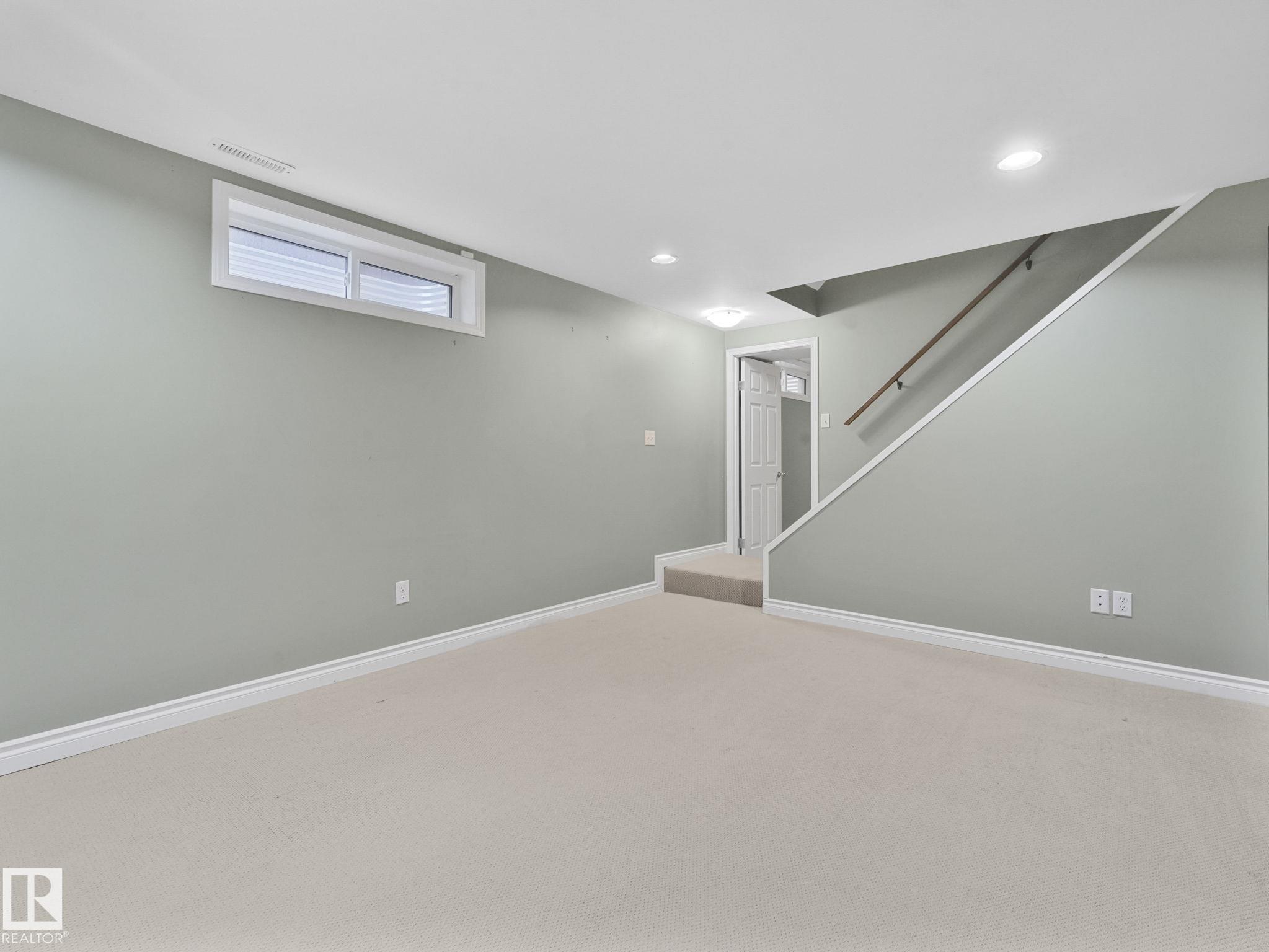 Photo 35 at 7351 180 Street NW, Lymburn, Edmonton