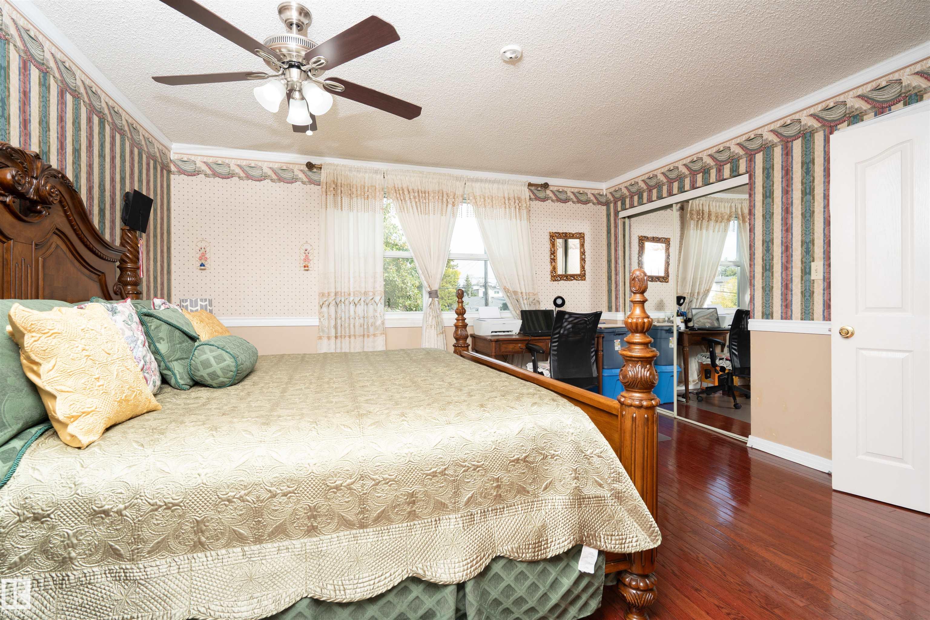 Photo 15 at 8721 152 Street NW, Jasper Park, Edmonton