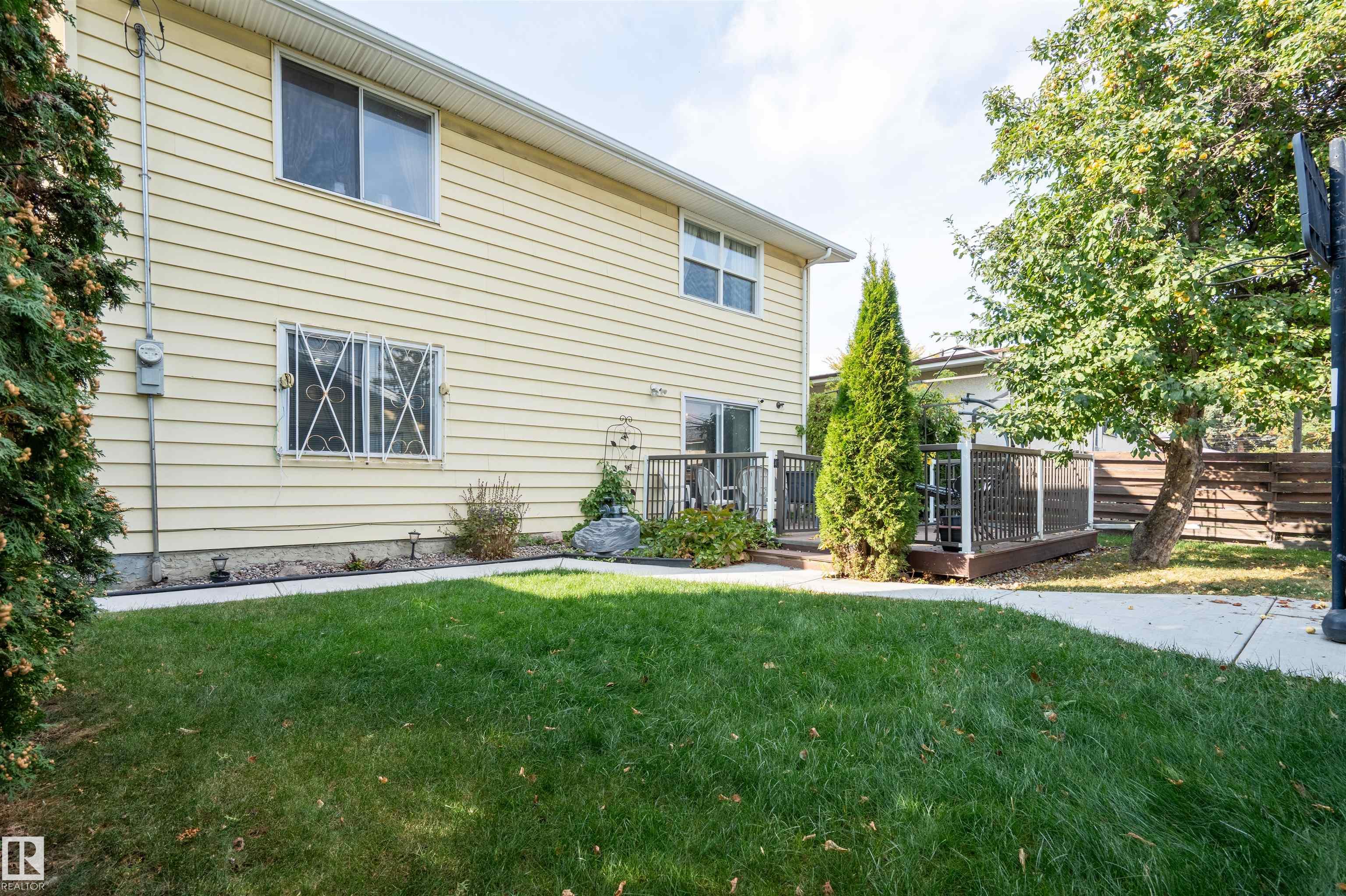 Photo 36 at 8721 152 Street NW, Jasper Park, Edmonton