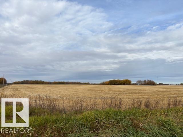 Photo 2 at  Rr 262 & Twpr 502, None, Rural Leduc County