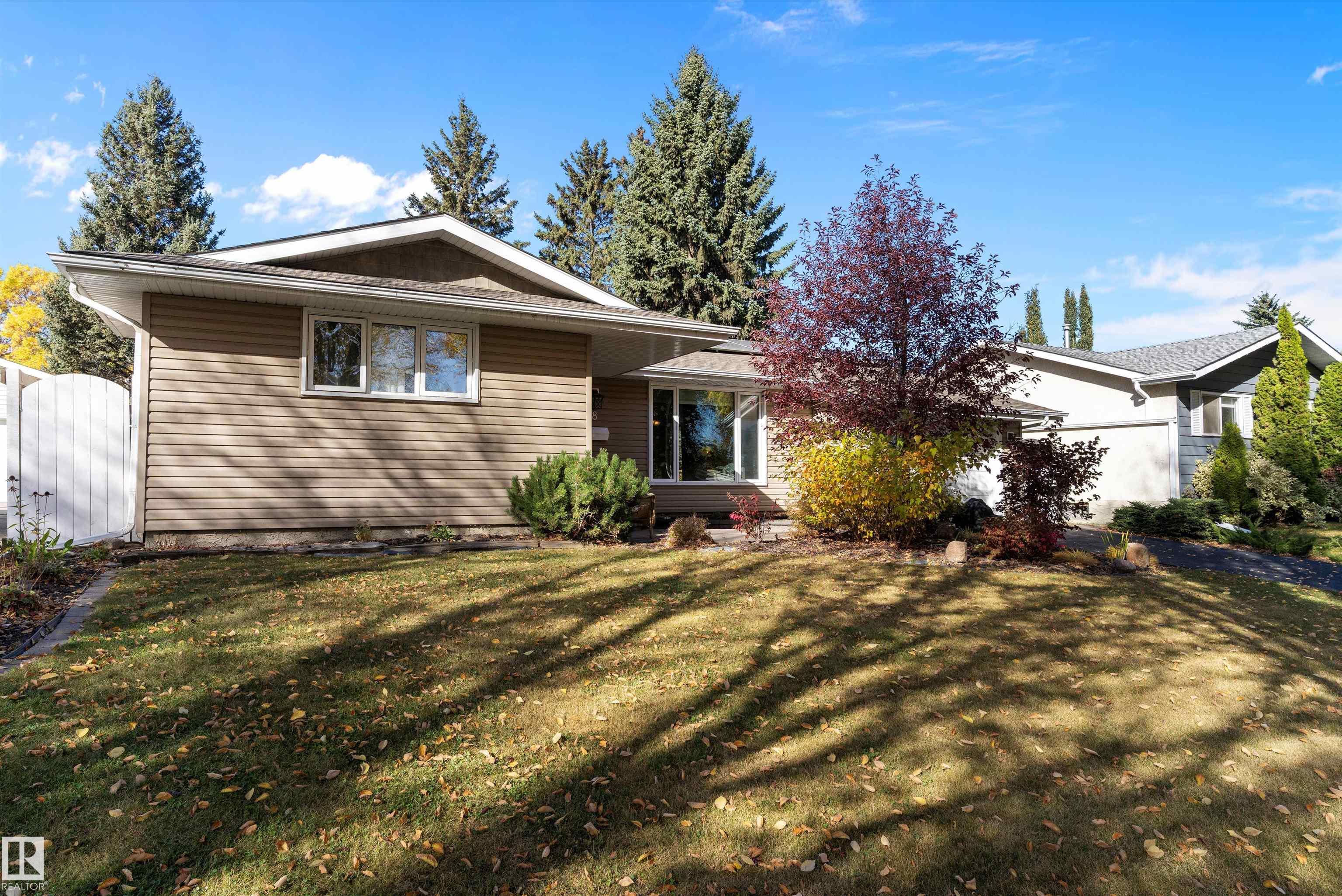 Photo 2 at 8 Farmstead Avenue, Forest Lawn, St. Albert