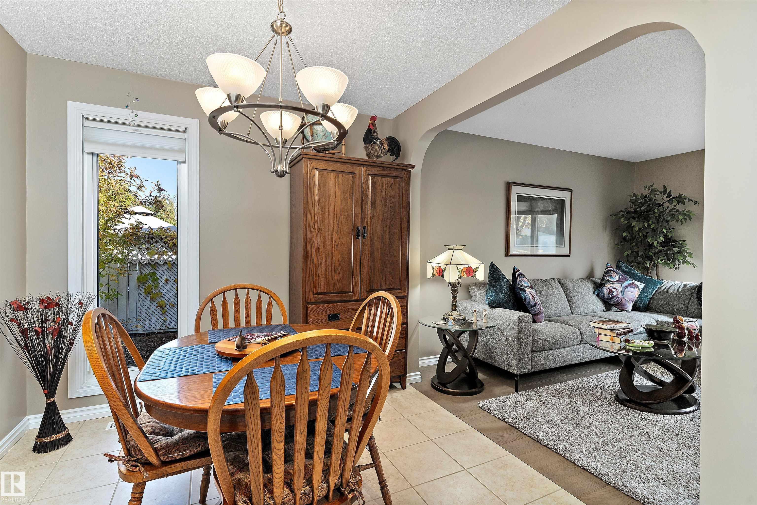 Photo 13 at 8 Farmstead Avenue, Forest Lawn, St. Albert