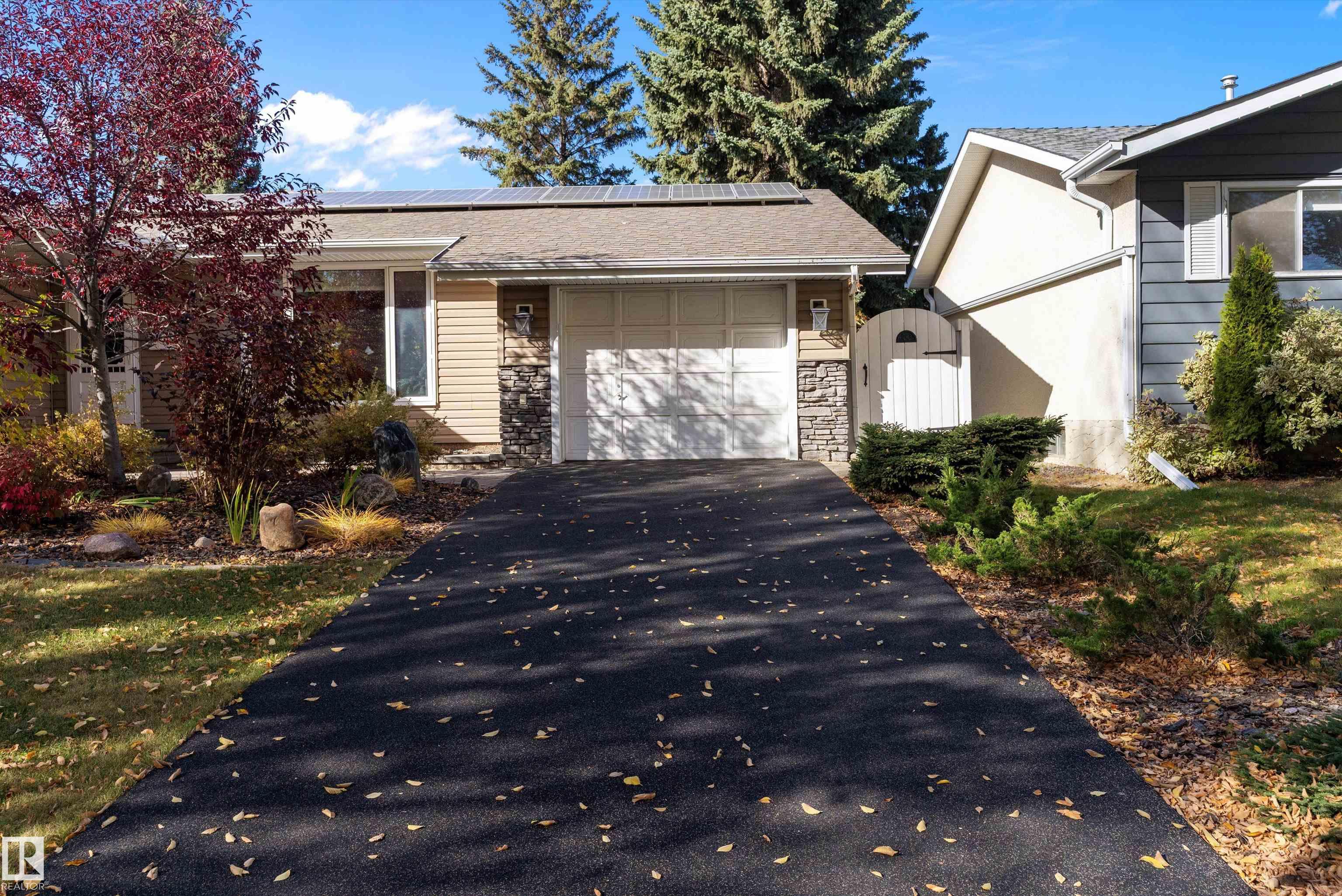 Photo 3 at 8 Farmstead Avenue, Forest Lawn, St. Albert