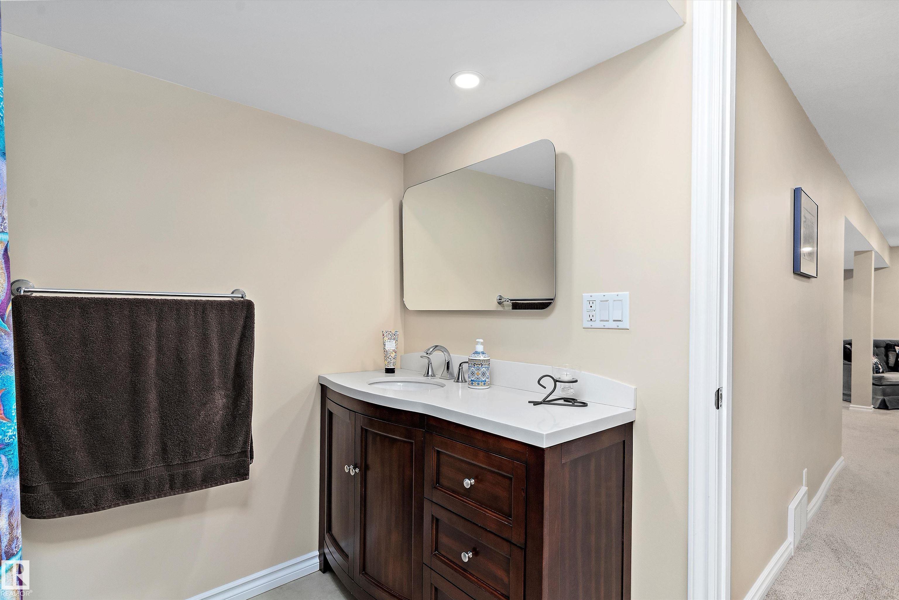 Photo 36 at 8 Farmstead Avenue, Forest Lawn, St. Albert