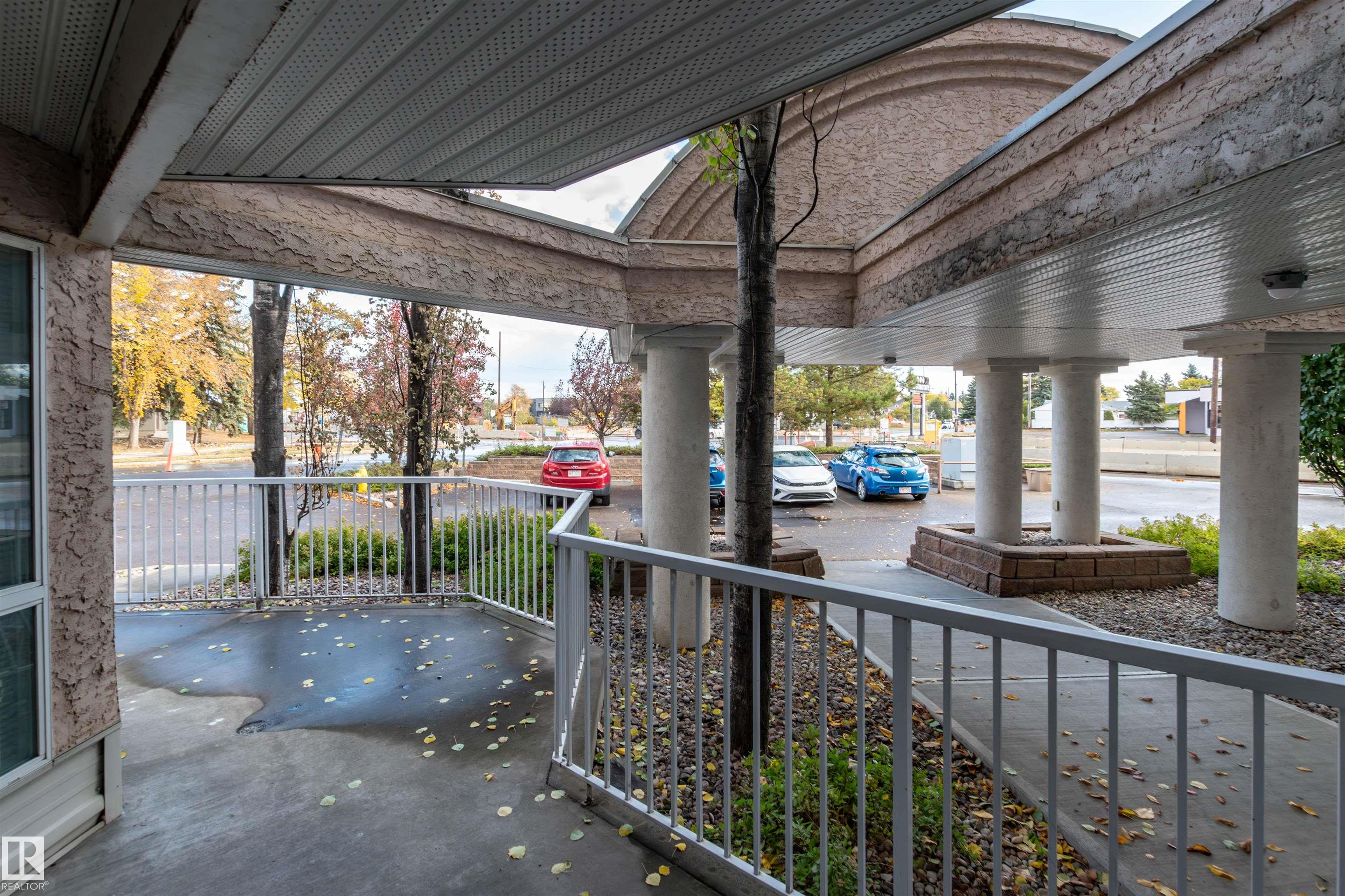 Photo 22 at 104 - 9120 156 Street NW, Meadowlark Park, Edmonton