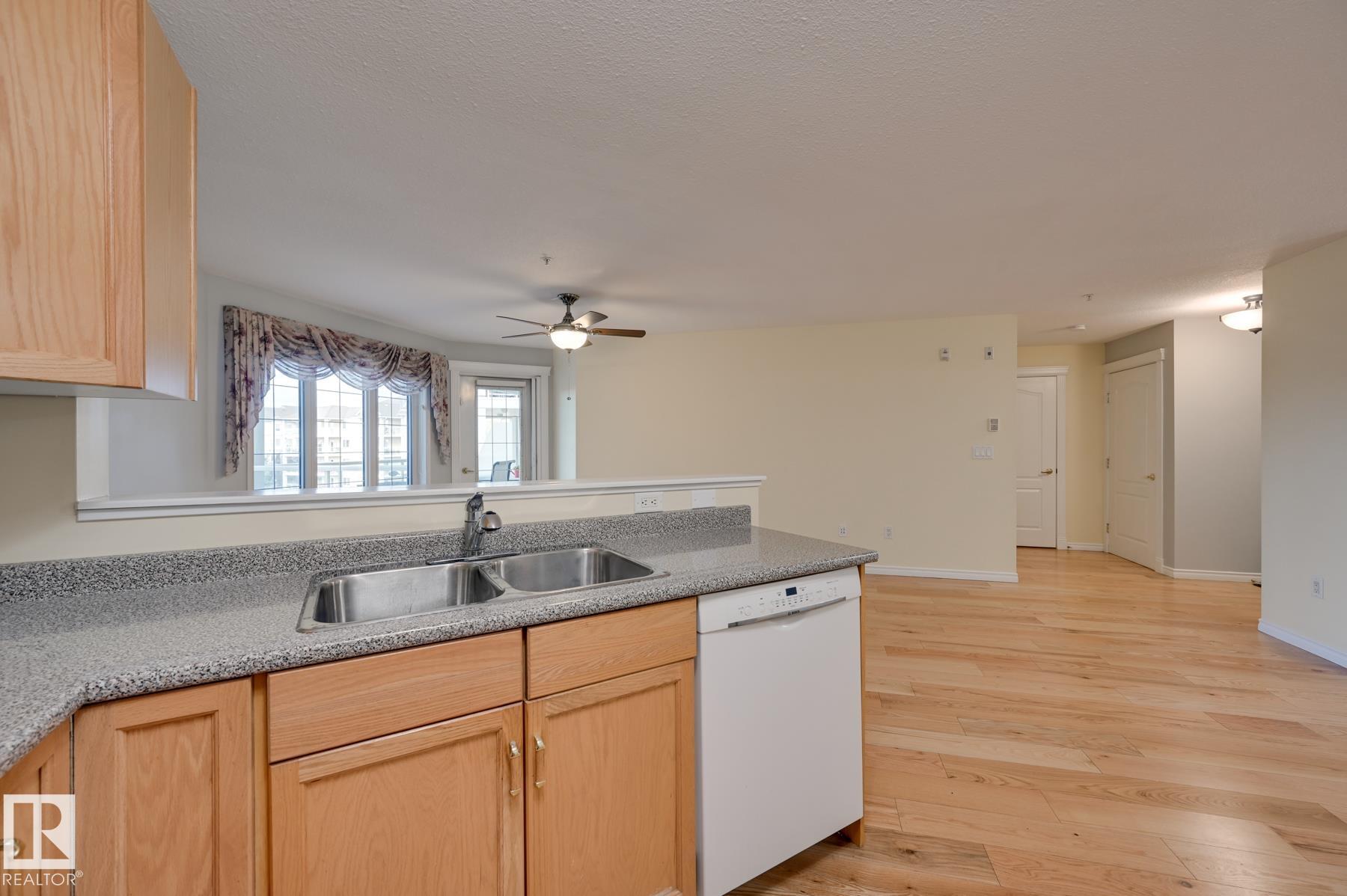 Photo 13 at 315 - 2741 55 Street NW, Mill Woods Town Centre, Edmonton