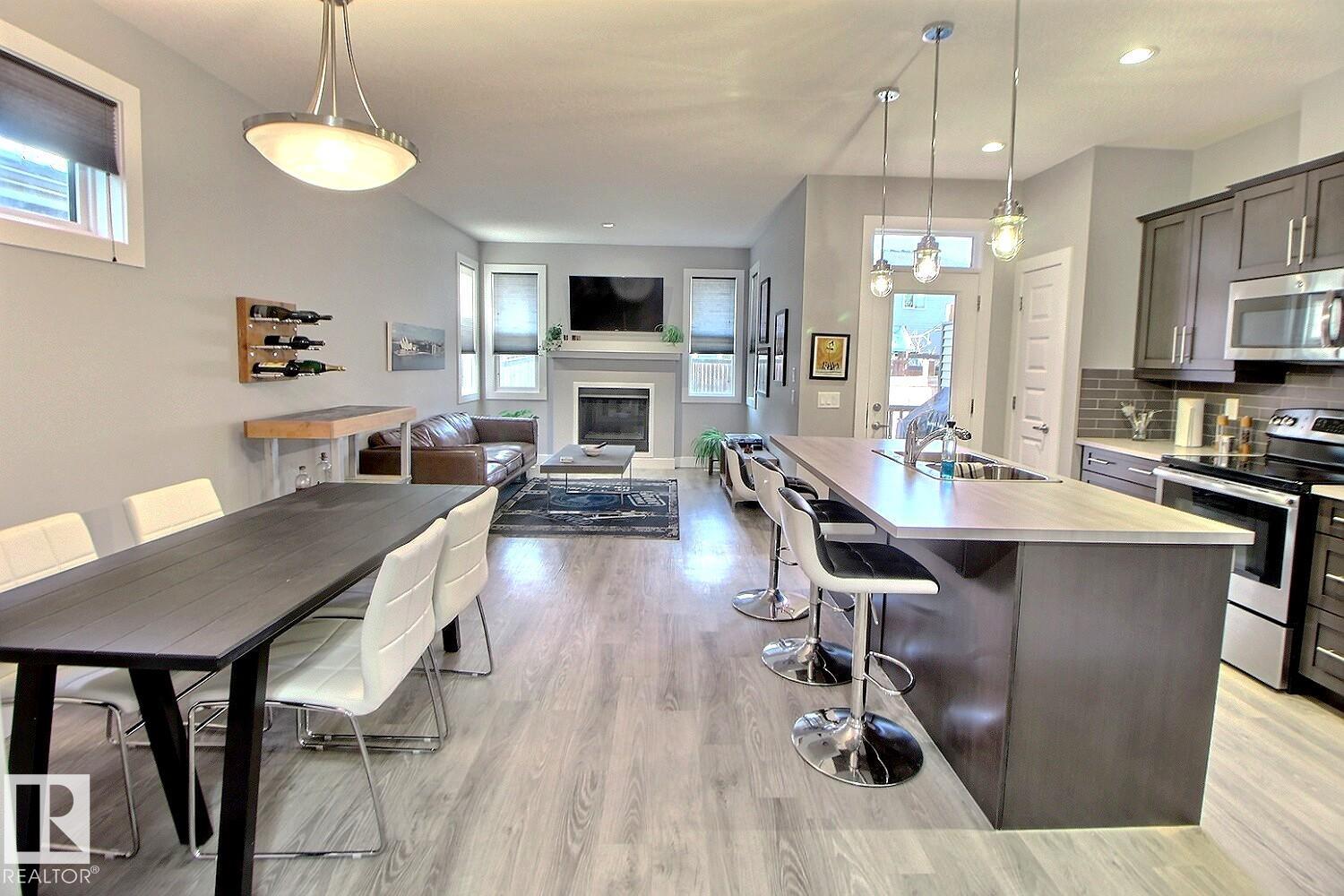 Photo 2 at 13016 205 Street NW, Trumpeter Area, Edmonton