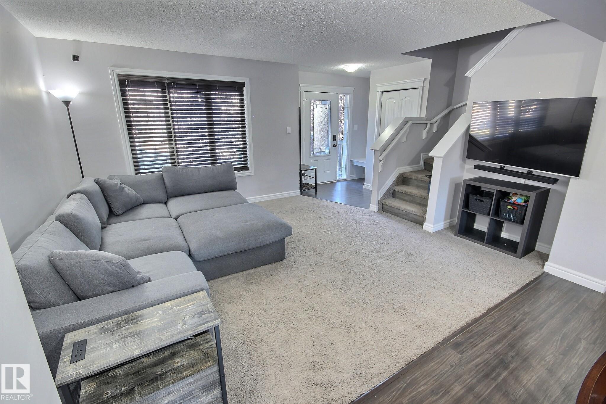 Photo 10 at 351 Nelson Drive, McLaughlin, Spruce Grove