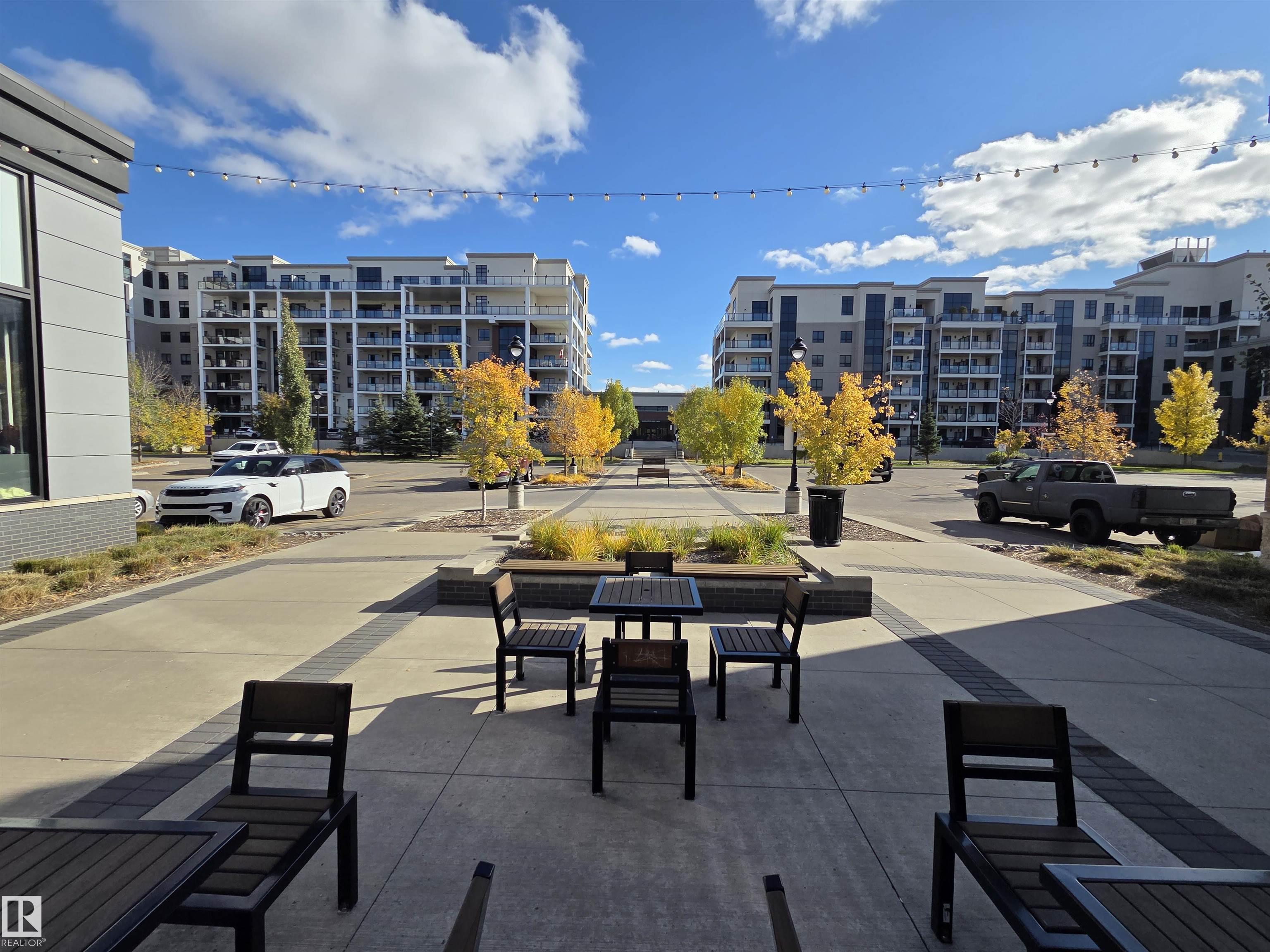 Photo 3 at 542 - 200 Bellerose Drive, Oakmont, St. Albert