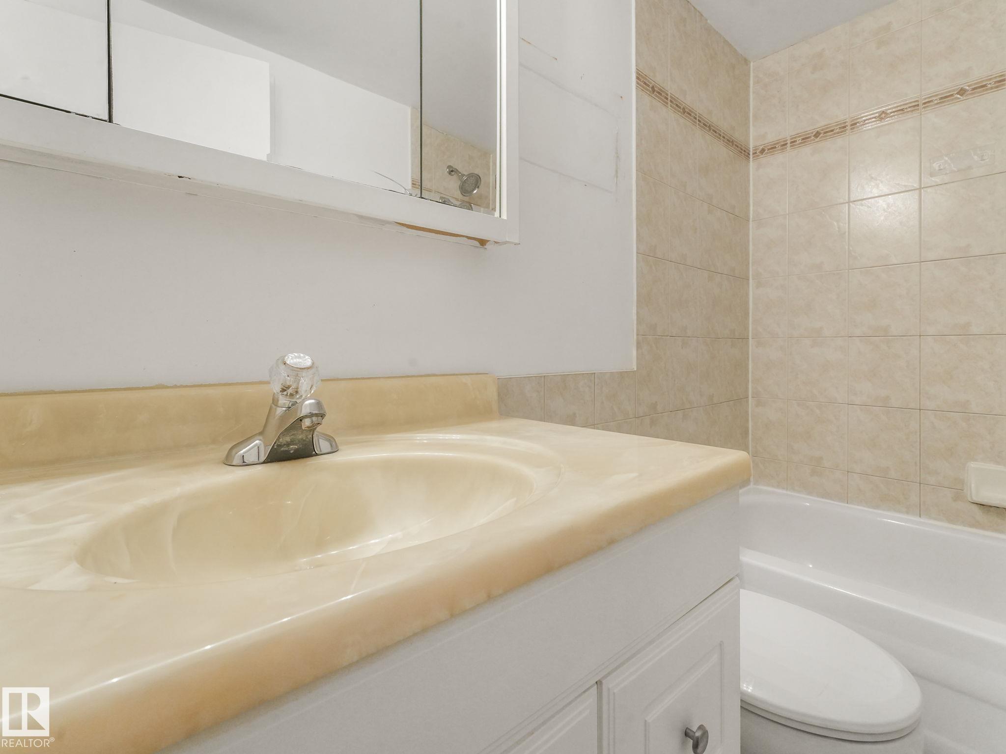 Photo 20 at 107 - 10421 93 Street NW, Boyle Street, Edmonton