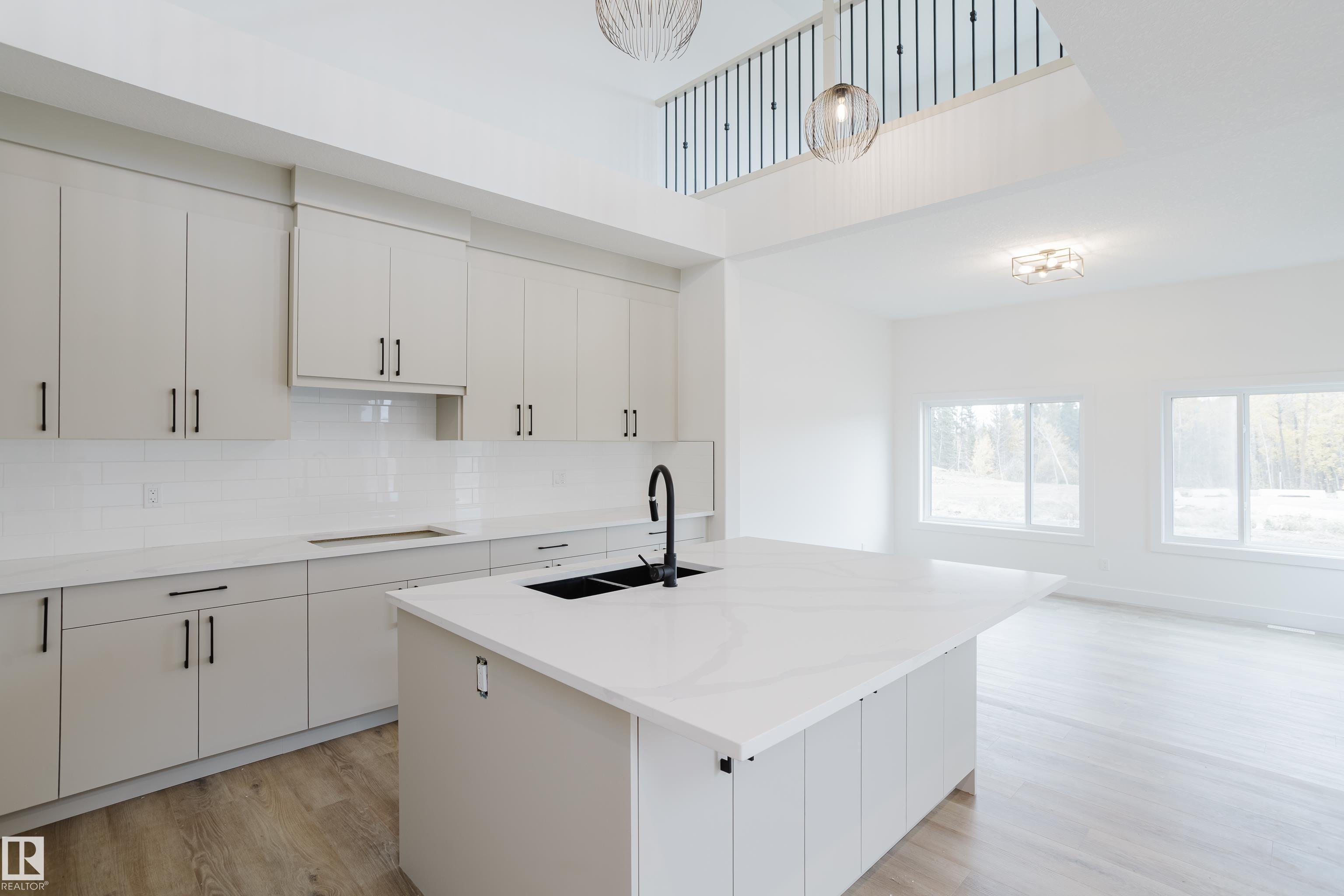 Photo 11 at 45 Renwyck Place, Fenwyck, Spruce Grove