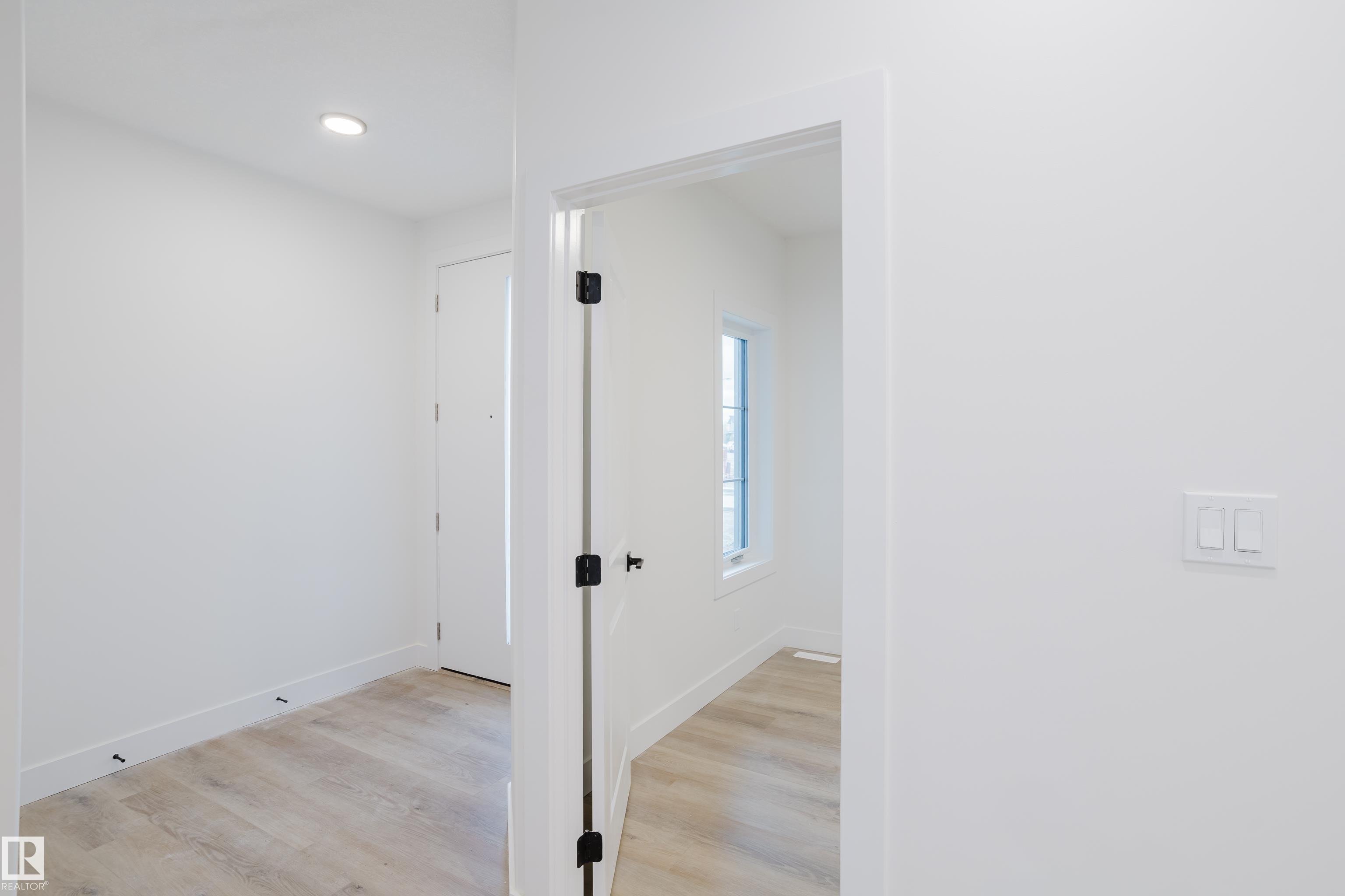 Photo 5 at 45 Renwyck Place, Fenwyck, Spruce Grove