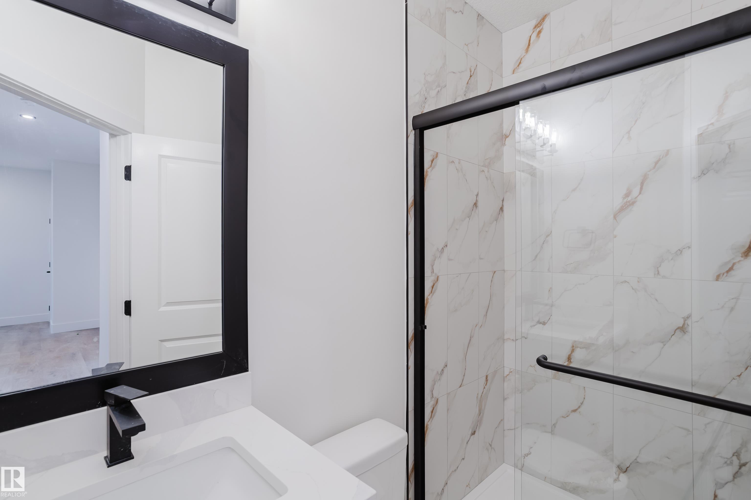 Photo 10 at 45 Renwyck Place, Fenwyck, Spruce Grove