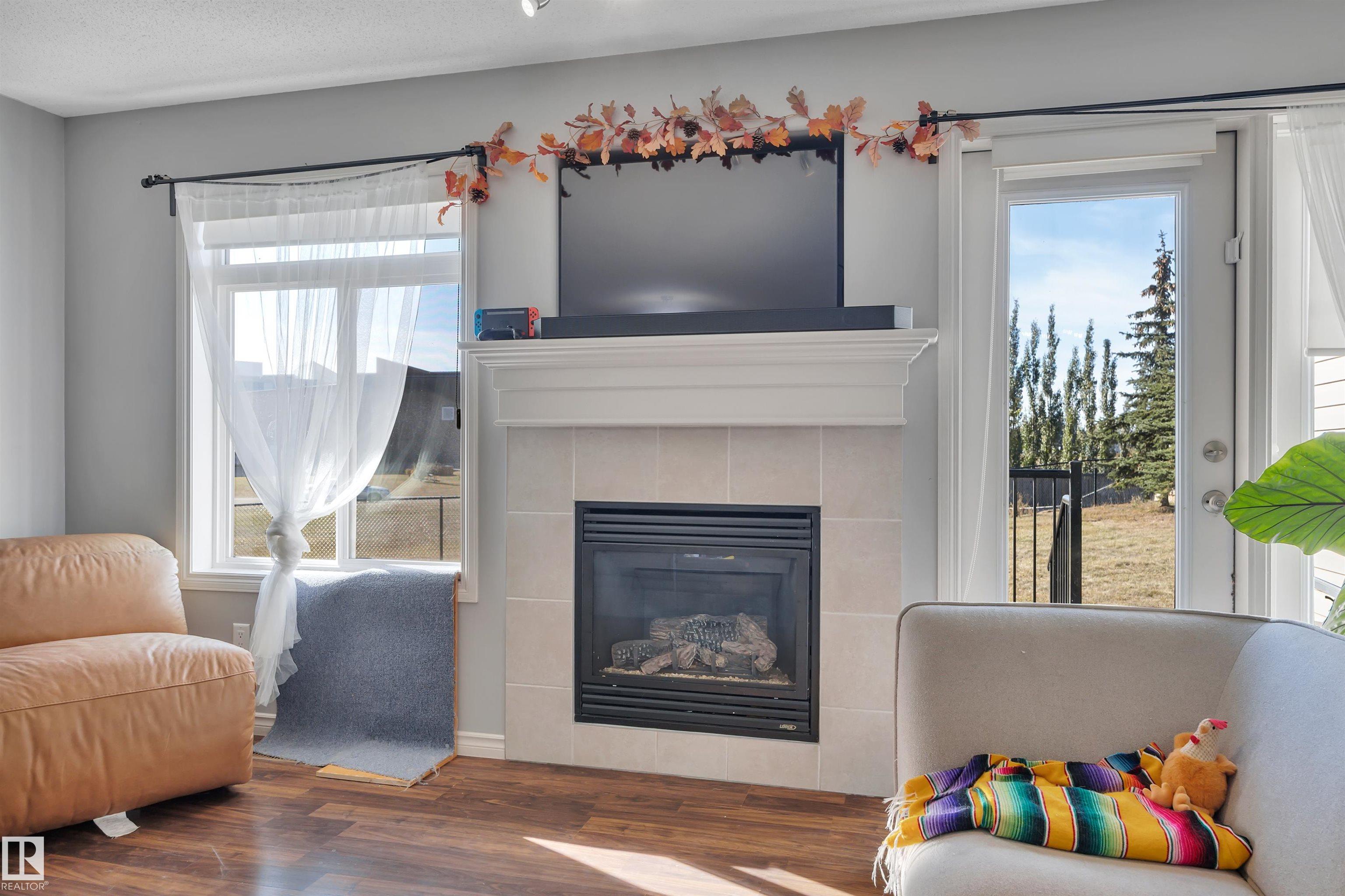 Photo 10 at 33 - 9511 102, Morinville