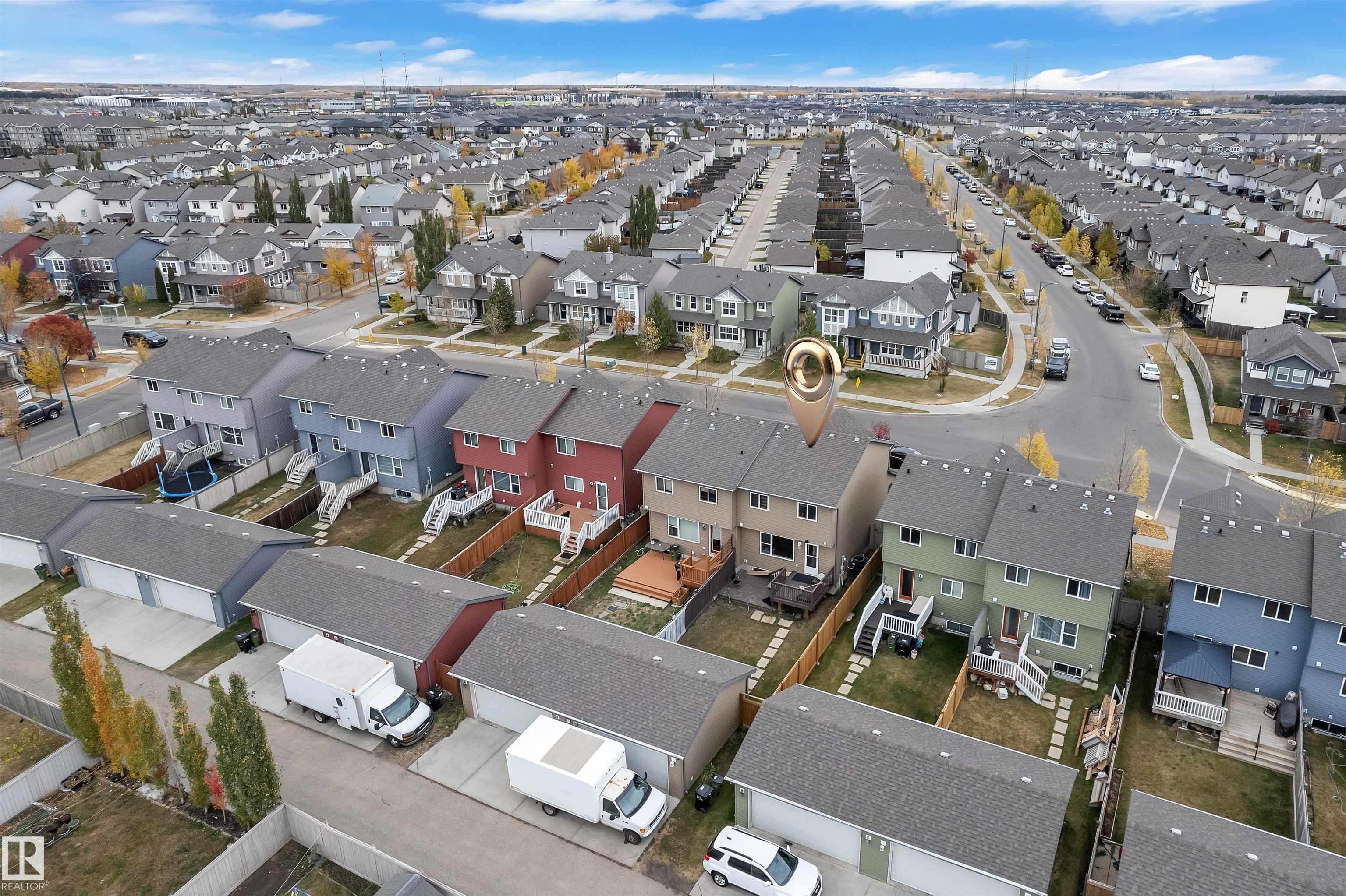 Photo 38 at 2004 32 Street NW, Laurel, Edmonton