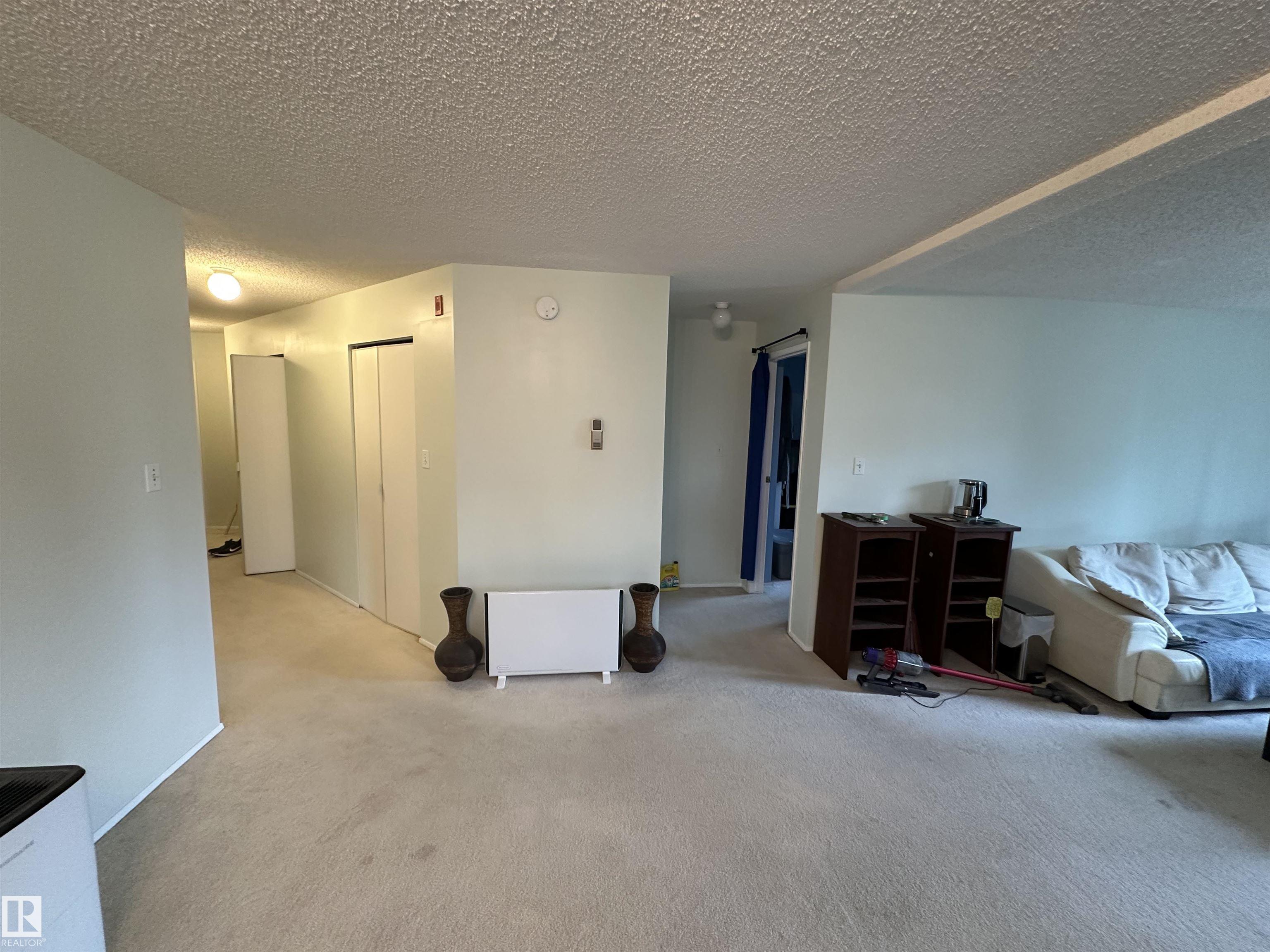 Photo 5 at 318 - 17109 67 Avenue NW, Callingwood South, Edmonton