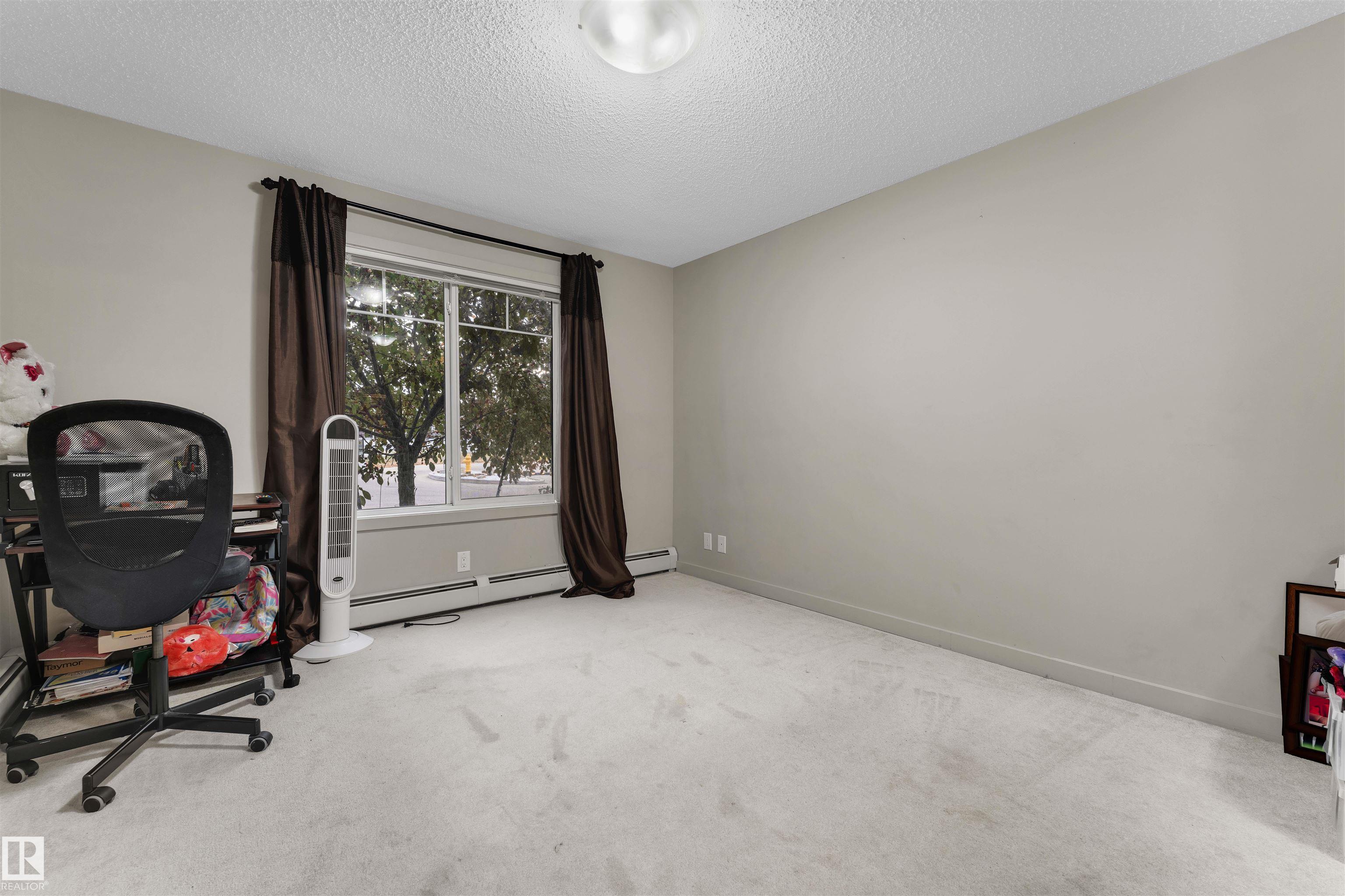 Photo 19 at 106 - 4008 Savaryn Drive SW, Summerside, Edmonton