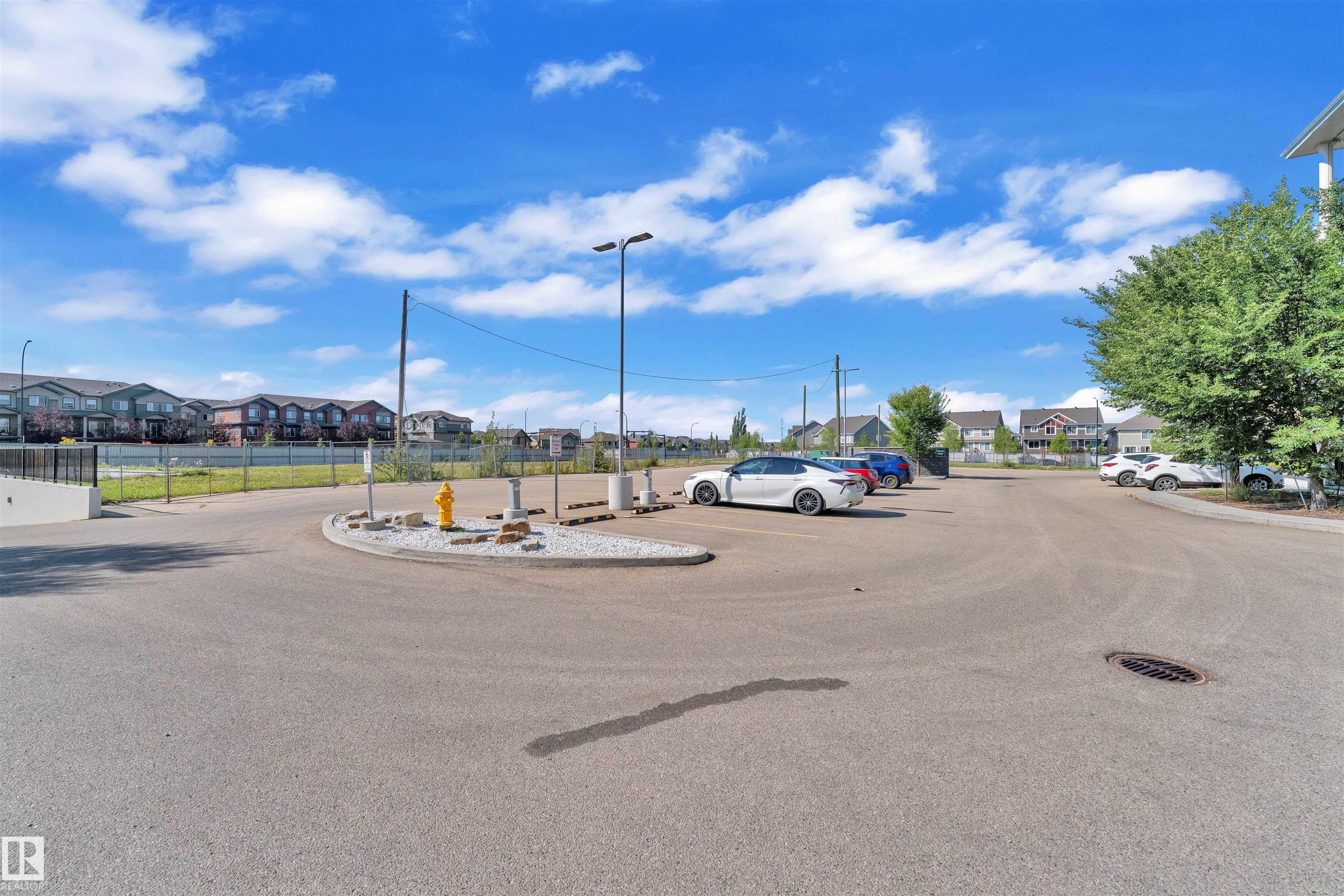 Photo 30 at 106 - 4008 Savaryn Drive SW, Summerside, Edmonton