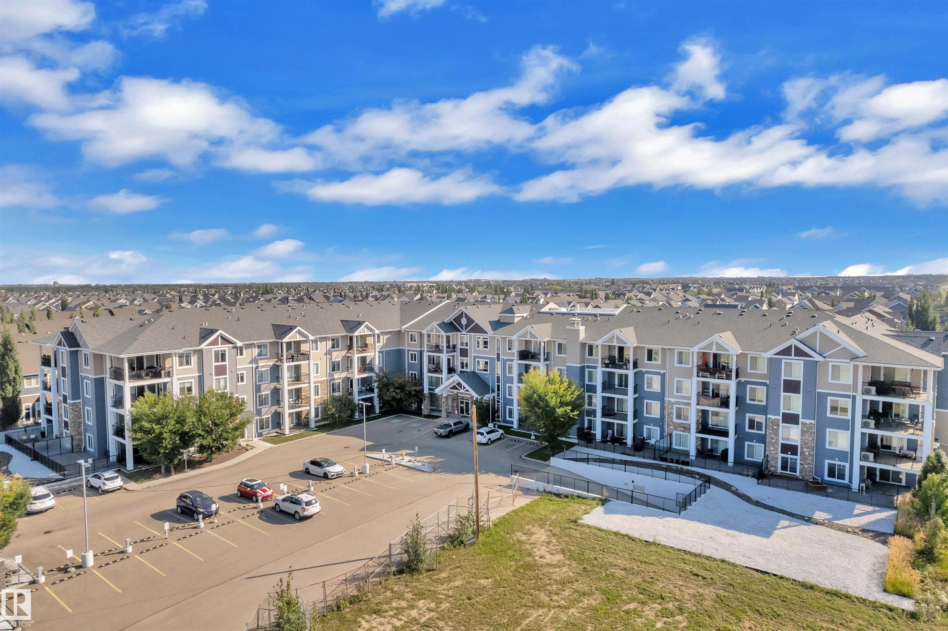 Photo 4 at 106 - 4008 Savaryn Drive SW, Summerside, Edmonton