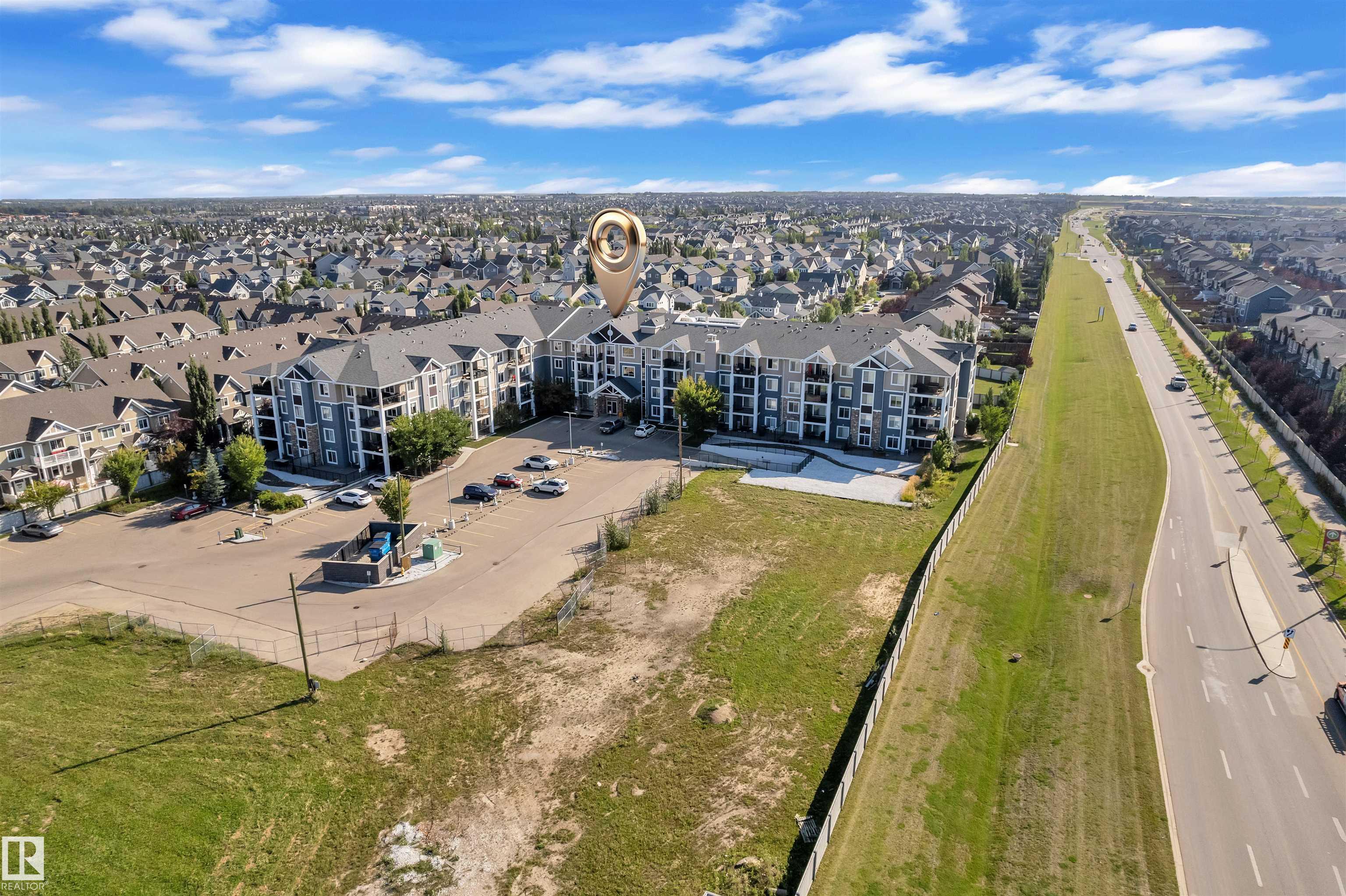 Photo 32 at 106 - 4008 Savaryn Drive SW, Summerside, Edmonton