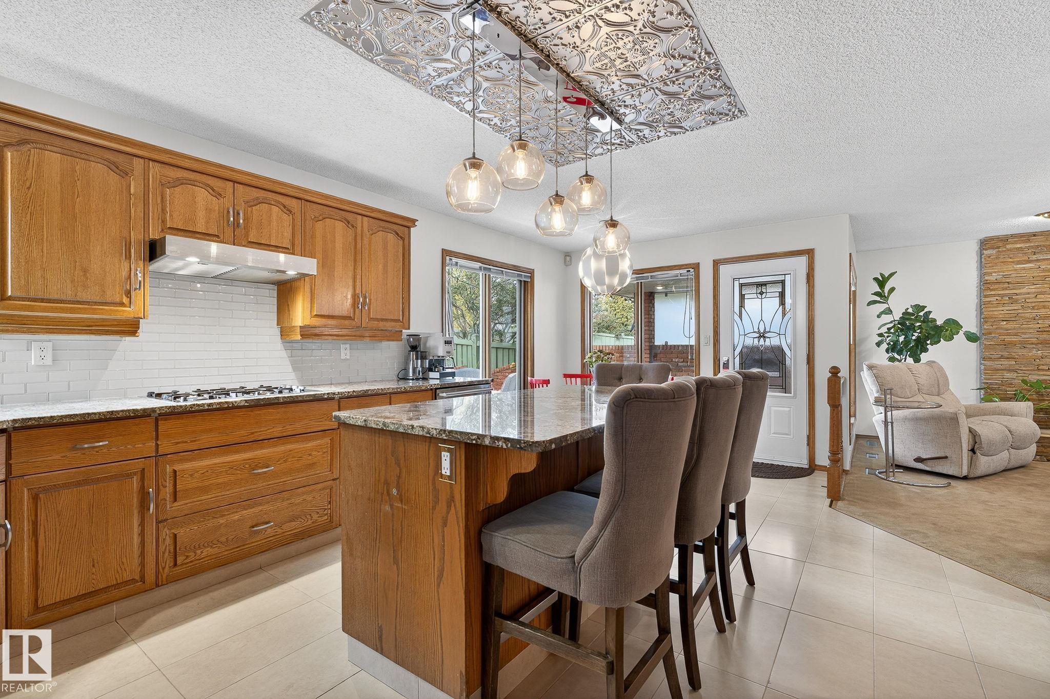 Photo 16 at 337 Weber Way NW, Wedgewood Heights, Edmonton