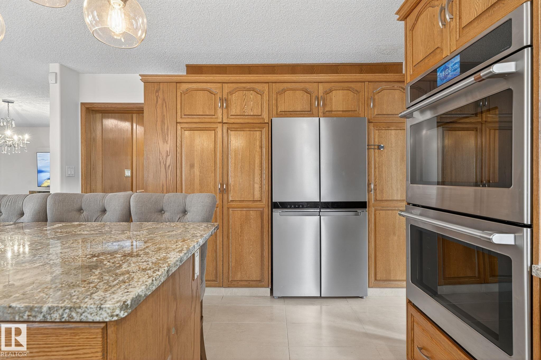 Photo 20 at 337 Weber Way NW, Wedgewood Heights, Edmonton