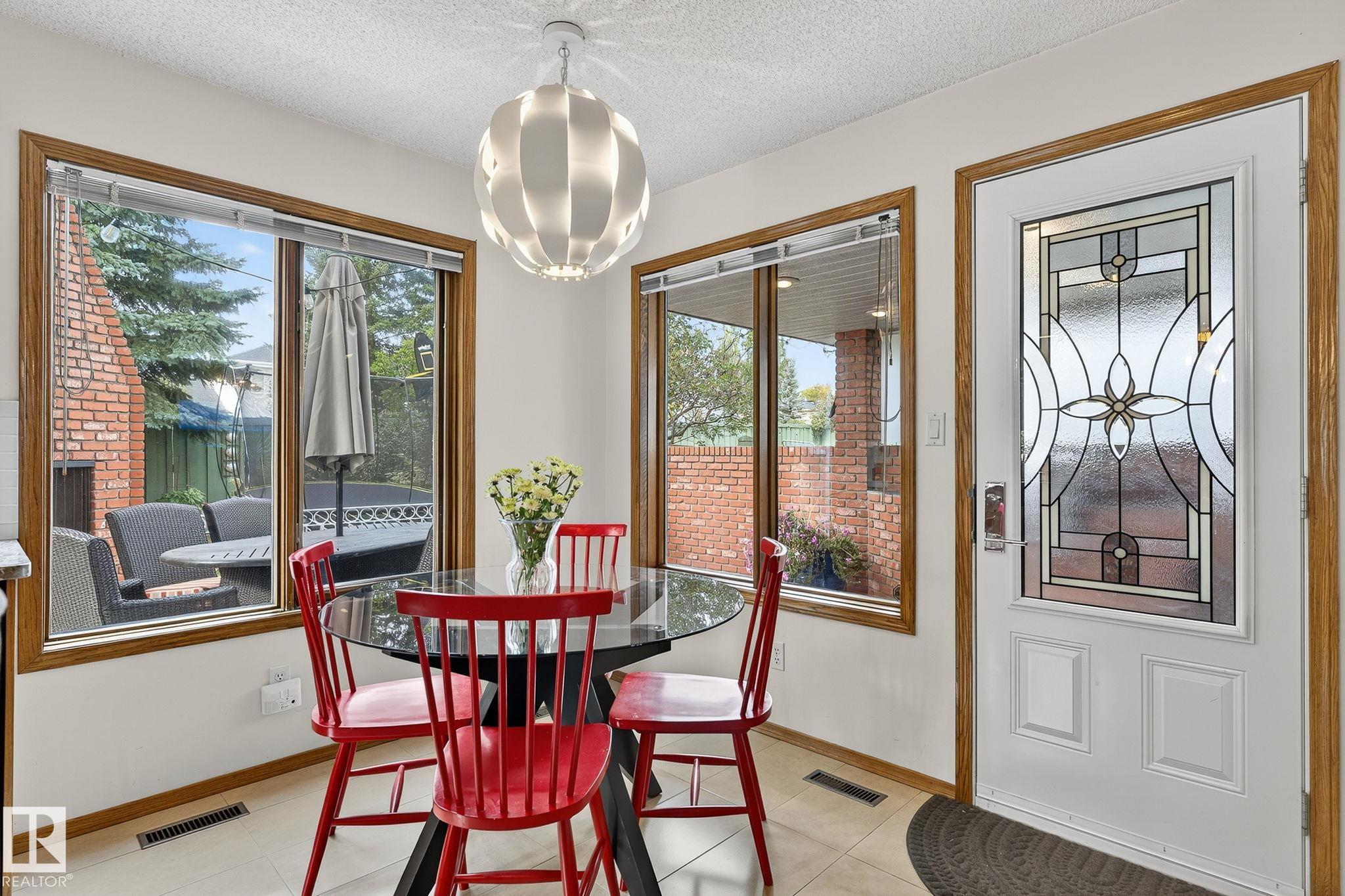 Photo 23 at 337 Weber Way NW, Wedgewood Heights, Edmonton