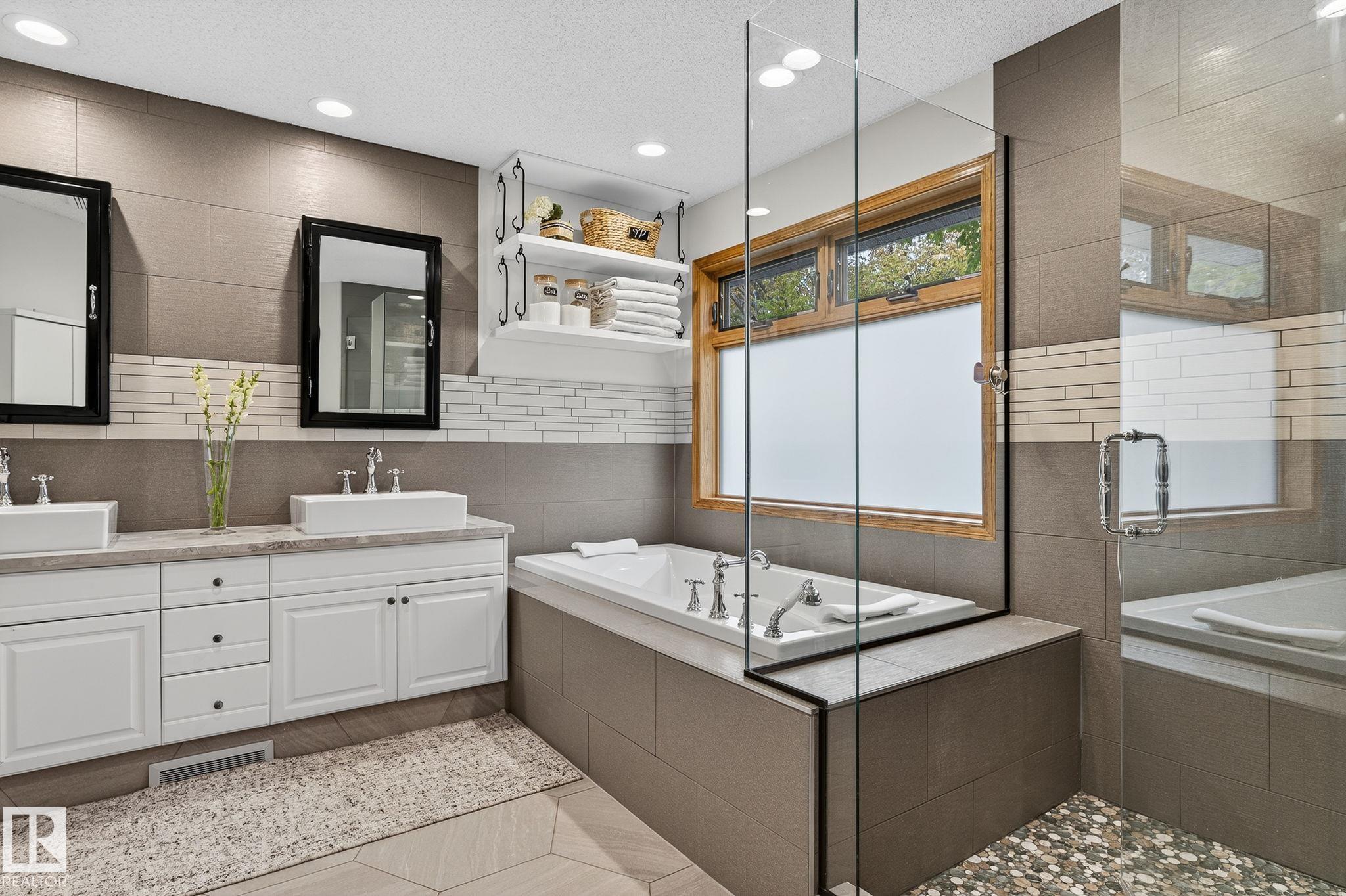 Photo 38 at 337 Weber Way NW, Wedgewood Heights, Edmonton