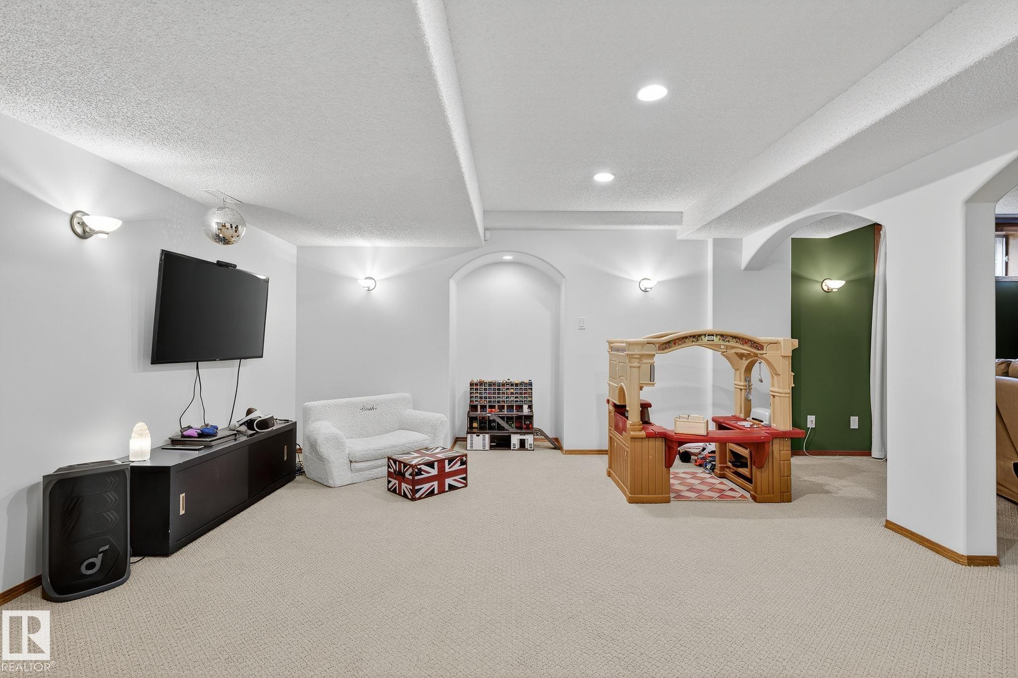 Photo 48 at 337 Weber Way NW, Wedgewood Heights, Edmonton