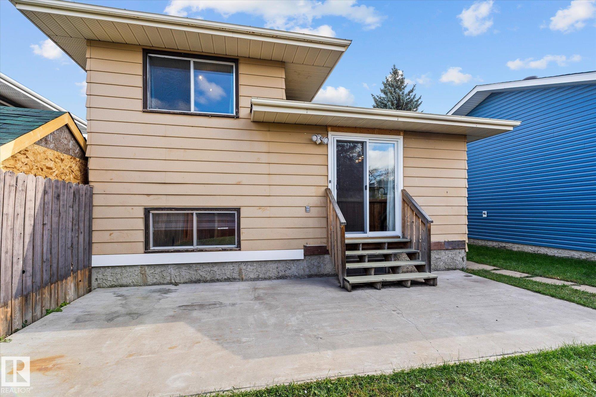 Photo 23 at 33 Westglen Crescent, West Grove, Spruce Grove