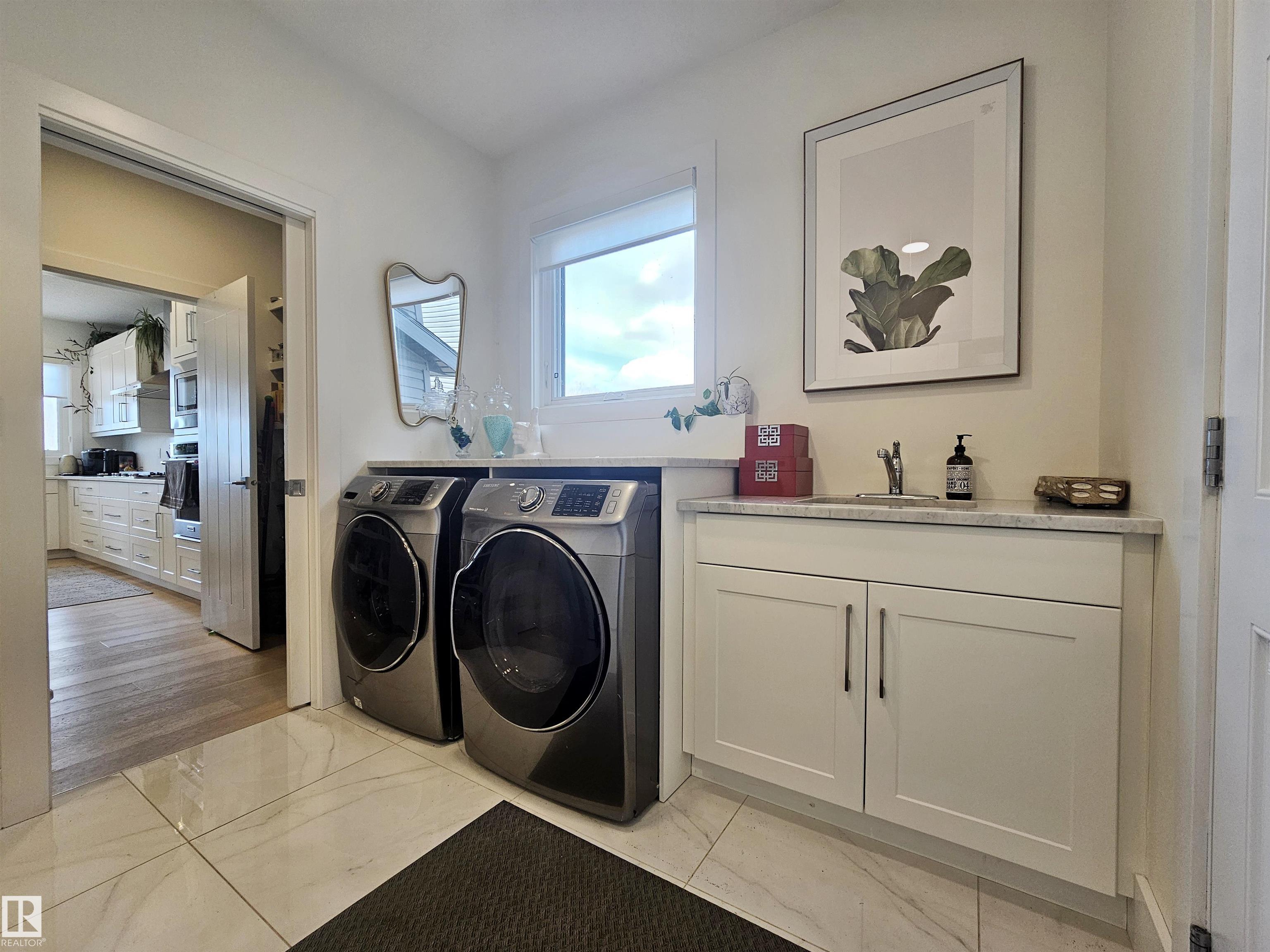 Photo 24 at 1265 Peregrine Terrace NW, Hawks Ridge, Edmonton