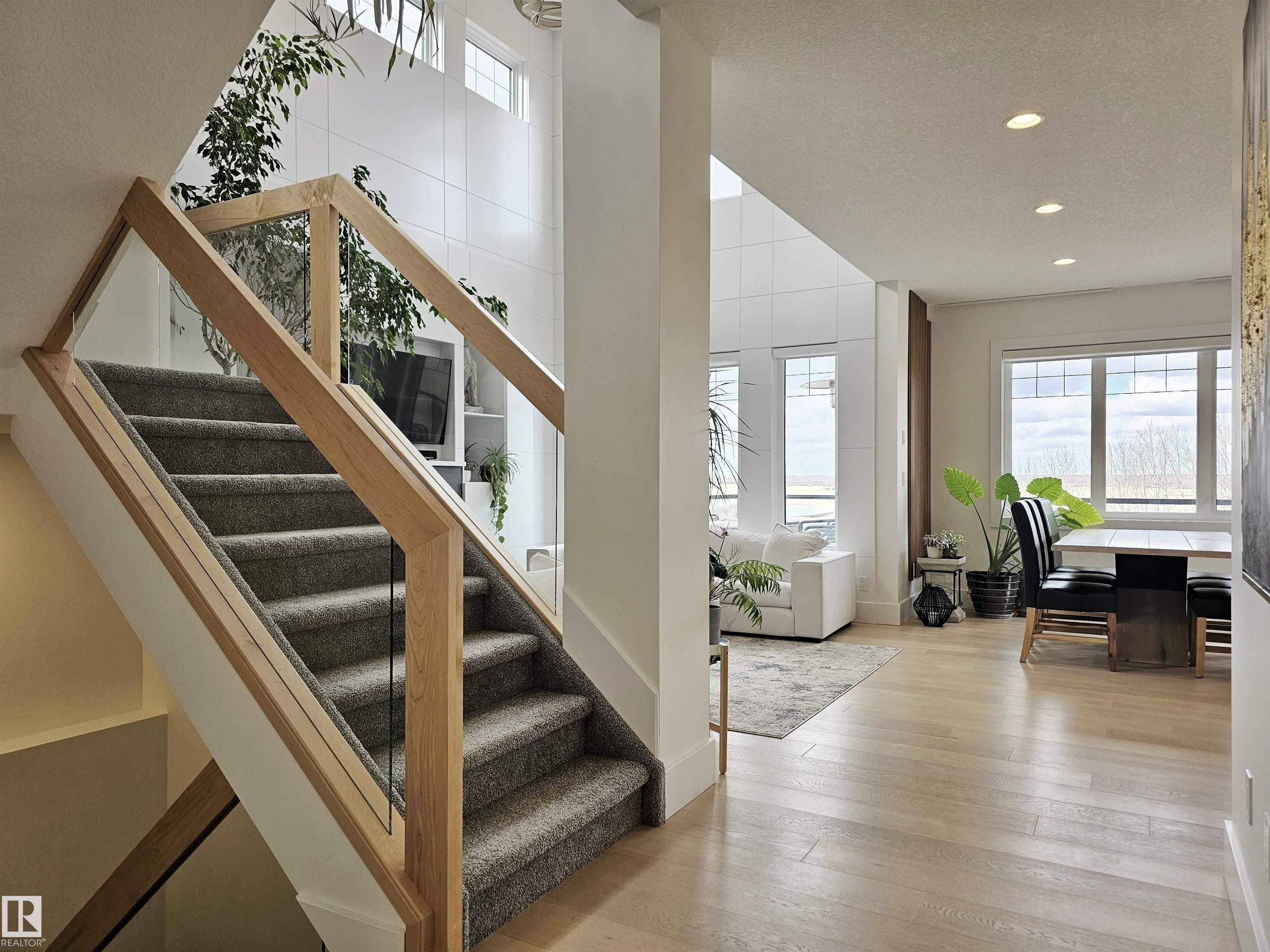 Photo 7 at 1265 Peregrine Terrace NW, Hawks Ridge, Edmonton