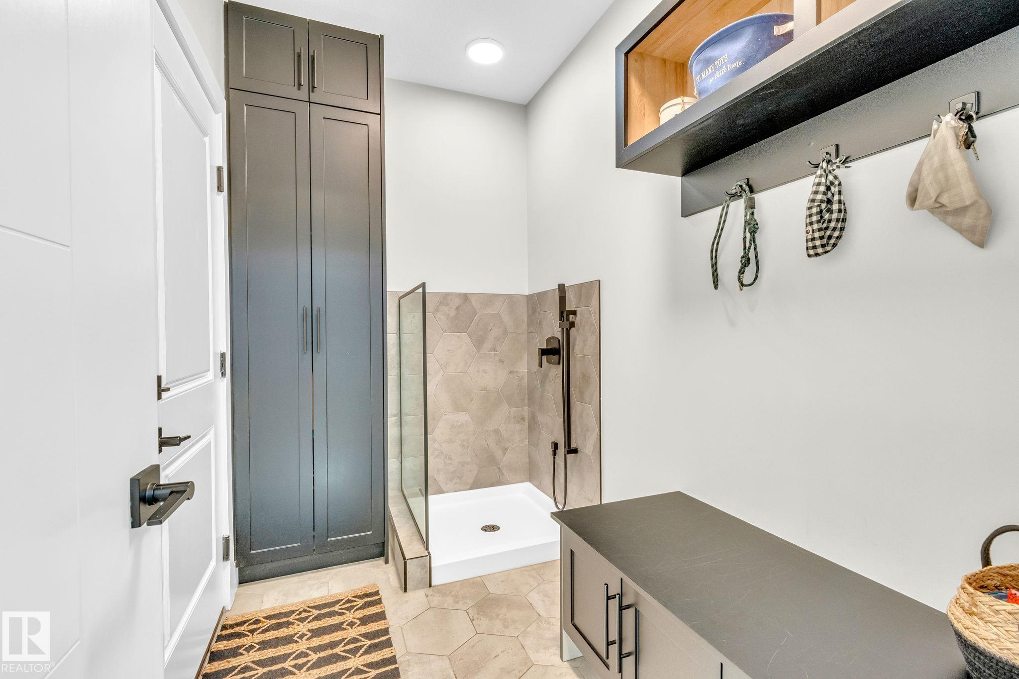 Photo 14 at 5548 Kootook Drive SW, Keswick, Edmonton