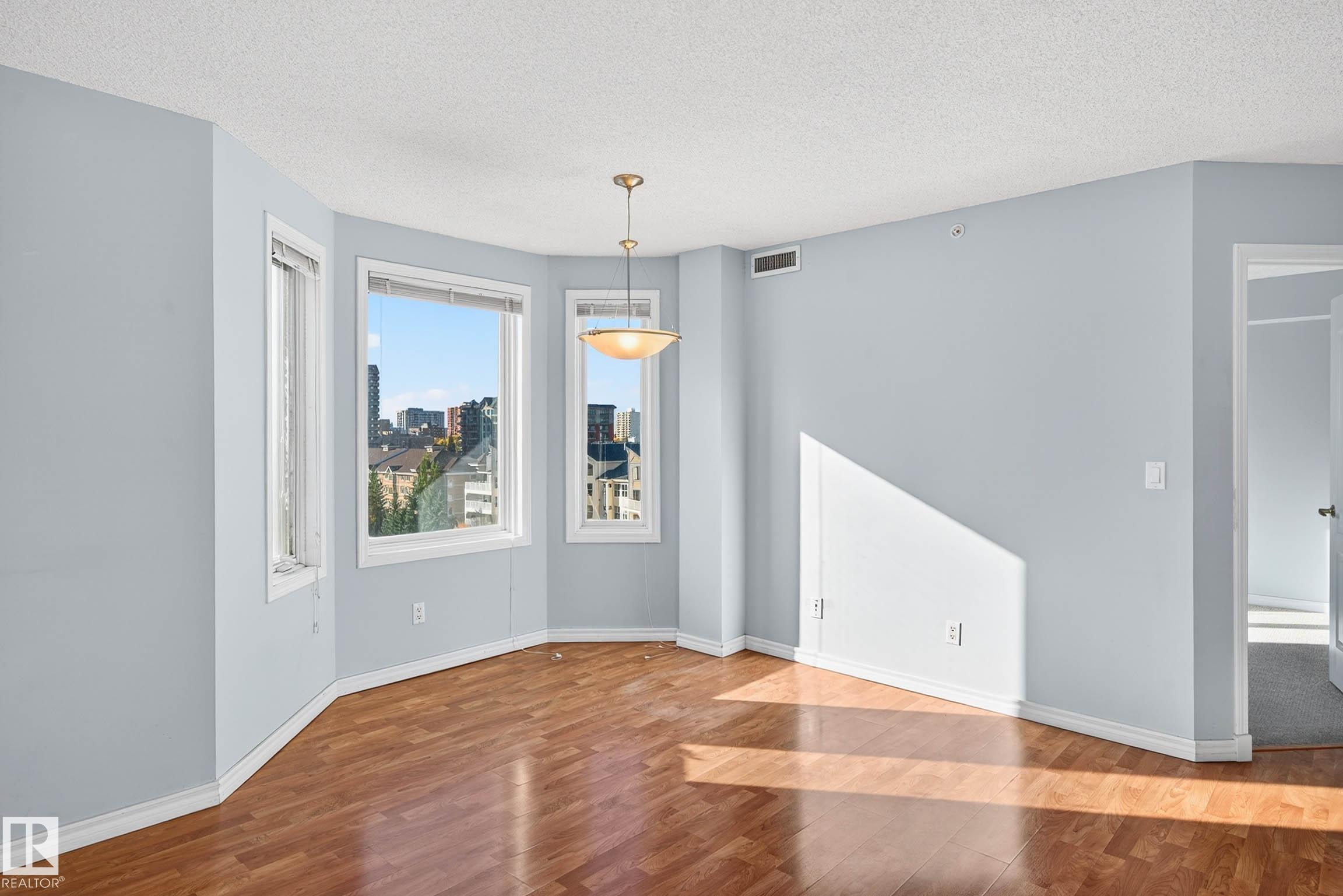 Photo 17 at 804 - 10909 103 Avenue NW, Downtown, Edmonton