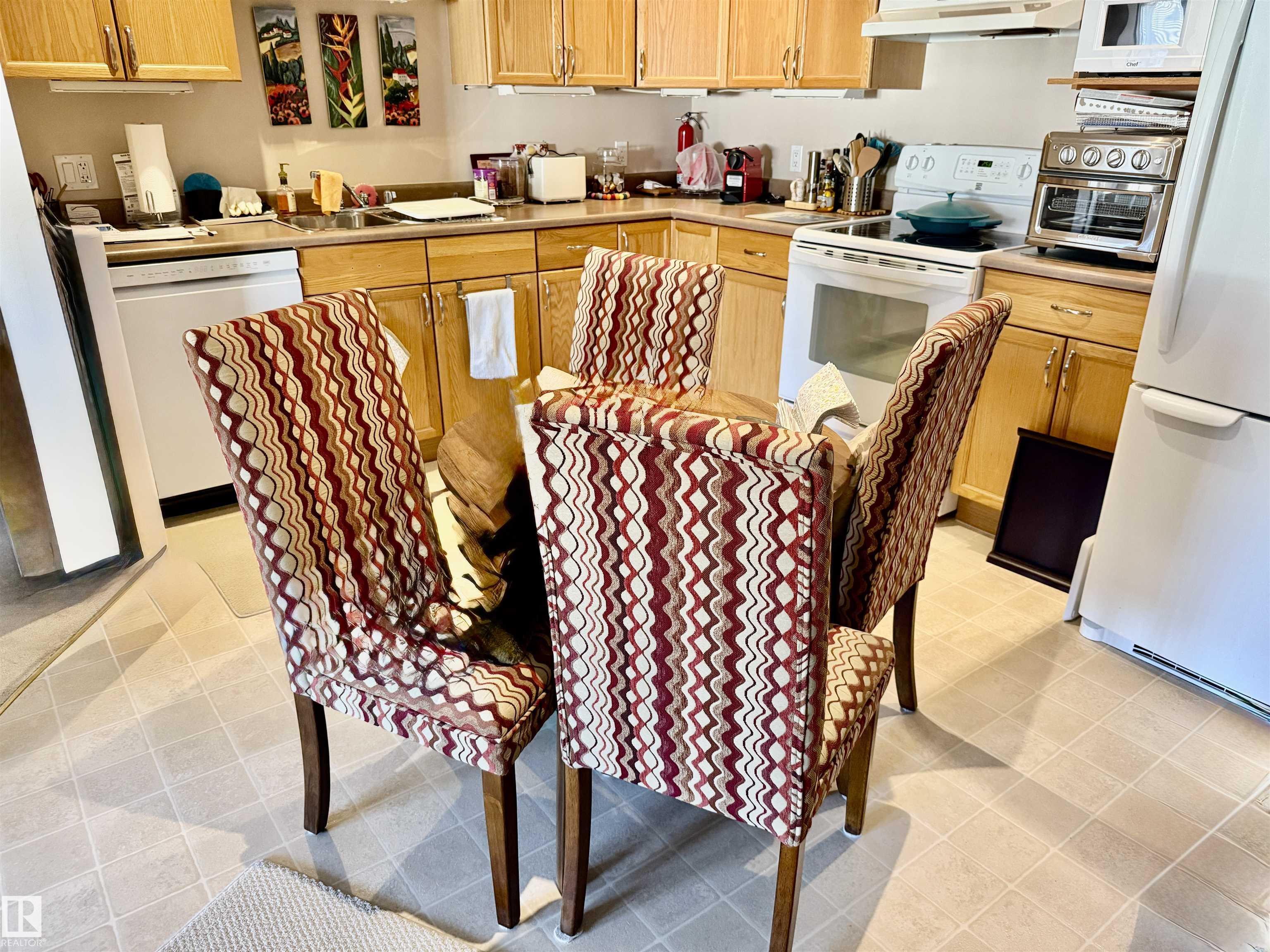 Photo 10 at 415 - 4700 43 Avenue, Meridian Heights, Stony Plain